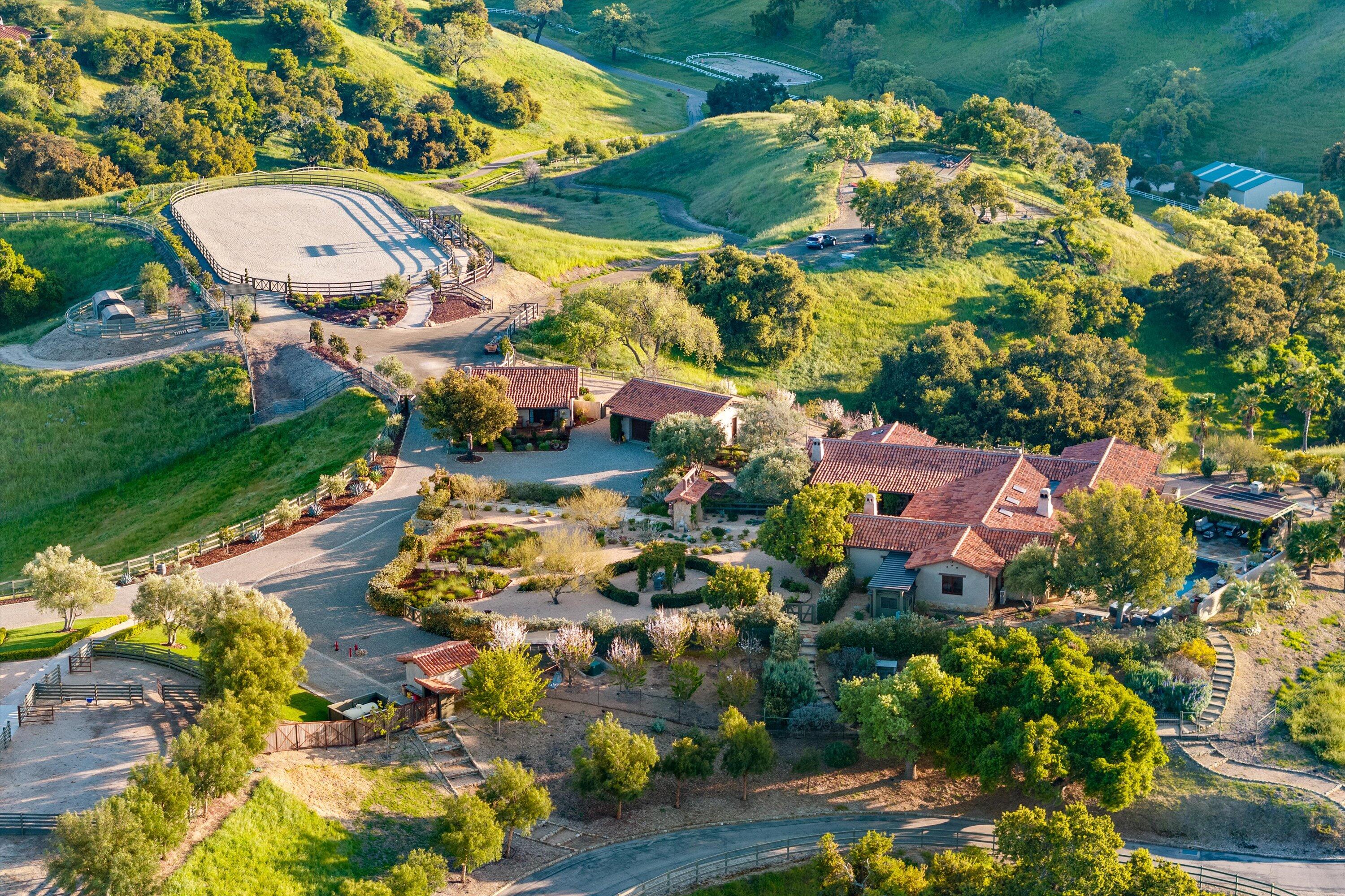 Santa Ynez, California 93460, United States, 3 Bedrooms Bedrooms, ,5 BathroomsBathrooms,Residential,Pending,52908