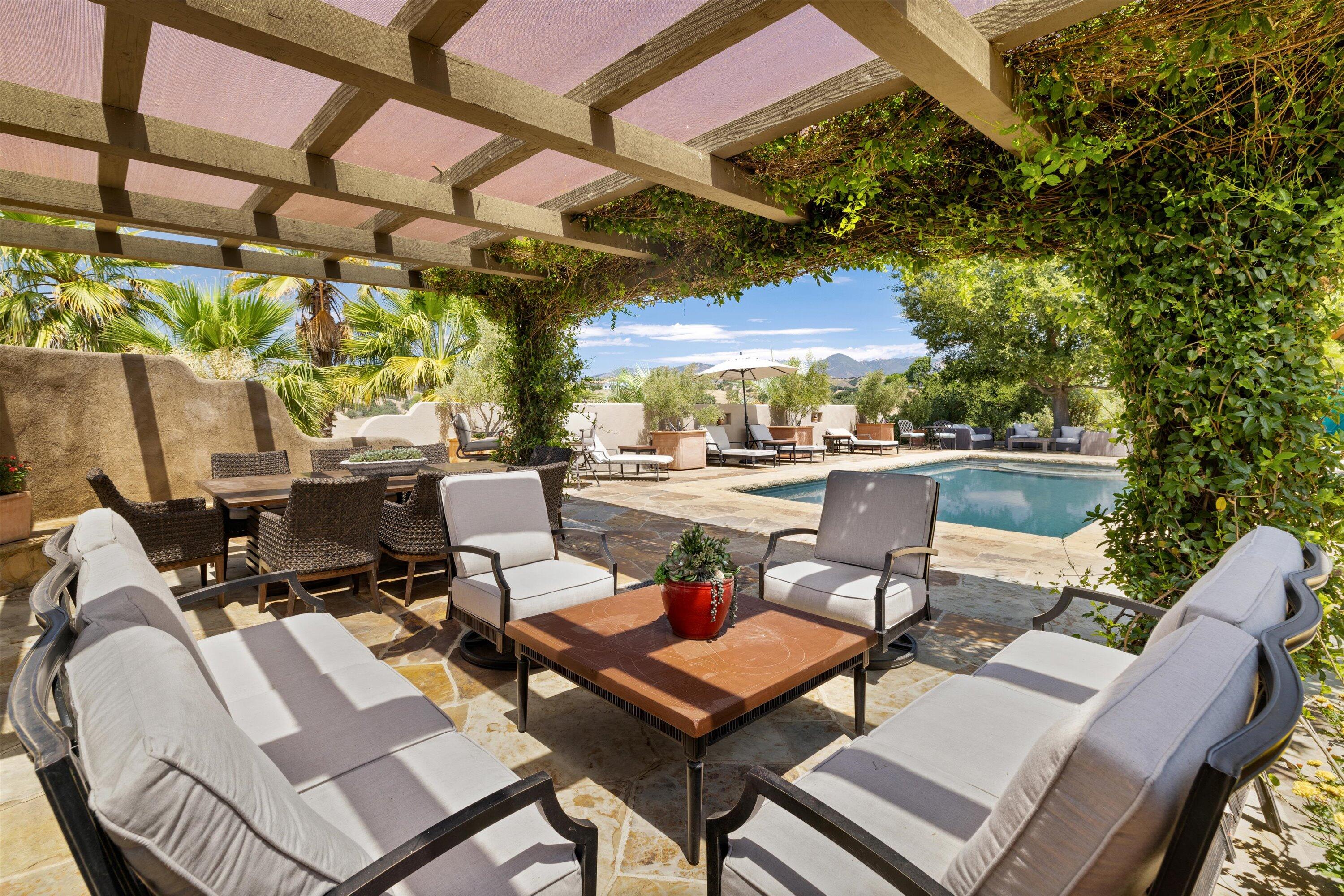 Santa Ynez, California 93460, United States, 3 Bedrooms Bedrooms, ,5 BathroomsBathrooms,Residential,Pending,52908