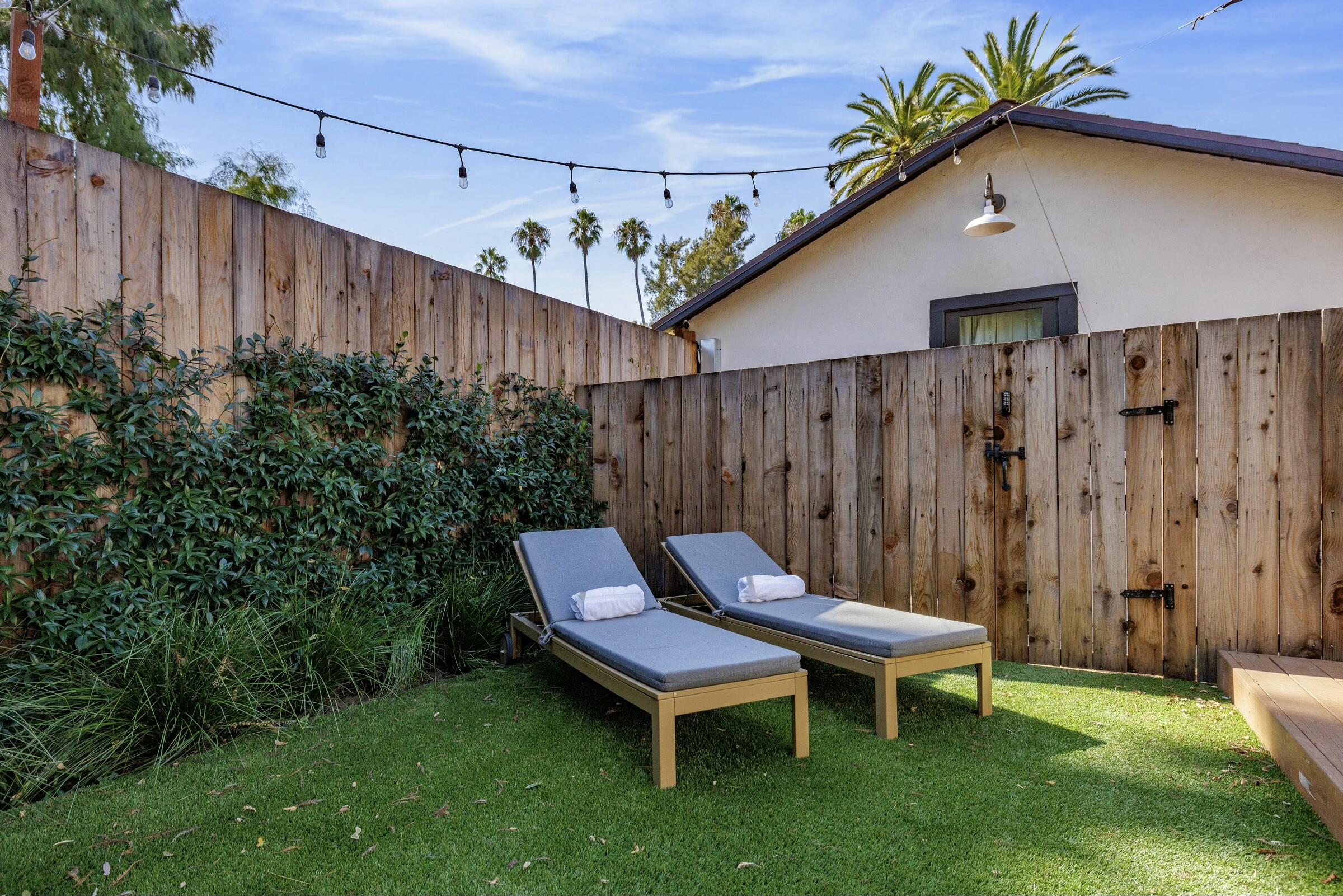 Santa Barbara, California 93101, United States, 2 Bedrooms Bedrooms, ,2 BathroomsBathrooms,Residential,Active,10257