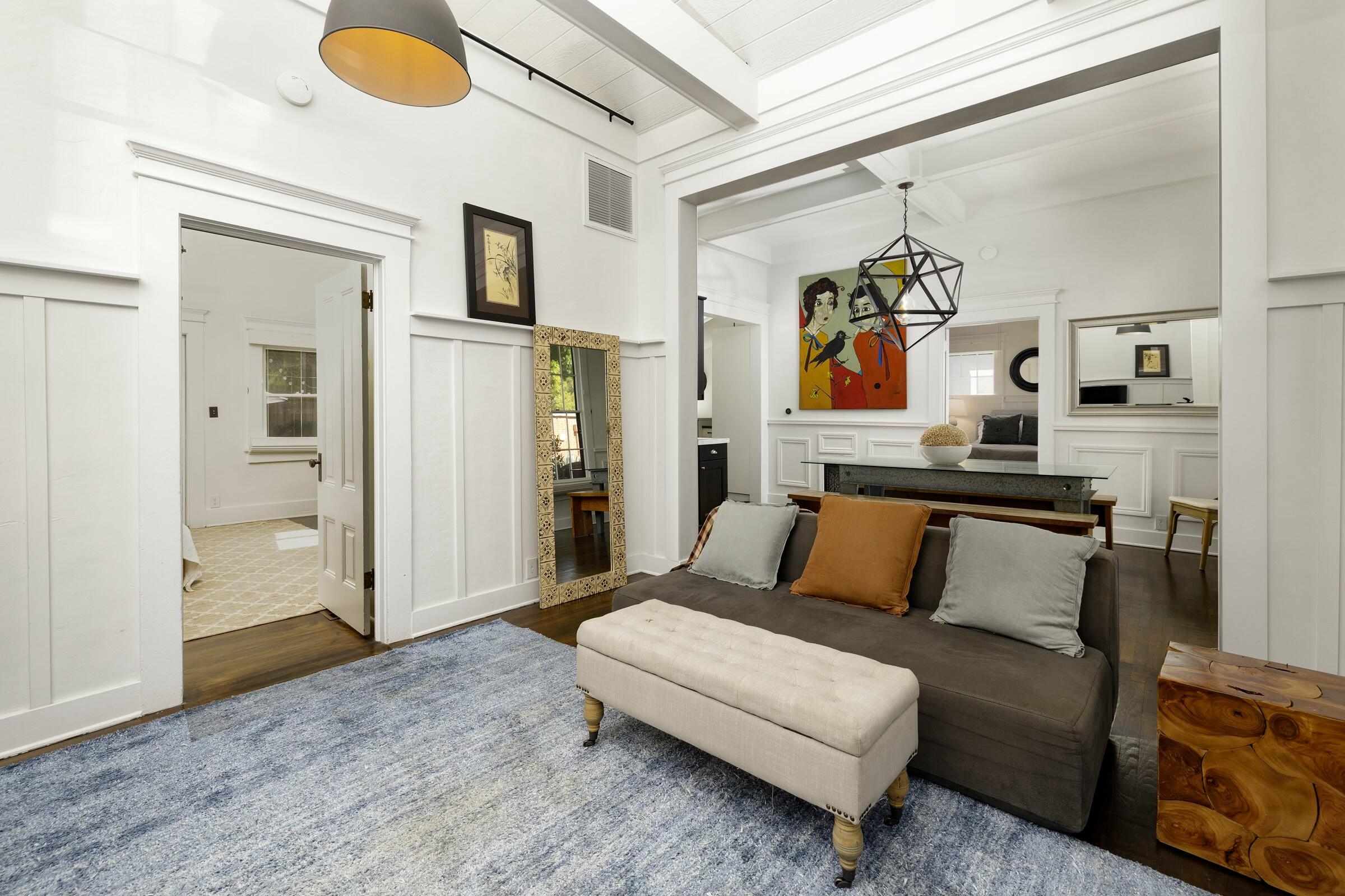 Santa Barbara, California 93101, United States, 2 Bedrooms Bedrooms, ,2 BathroomsBathrooms,Residential,Active,10257