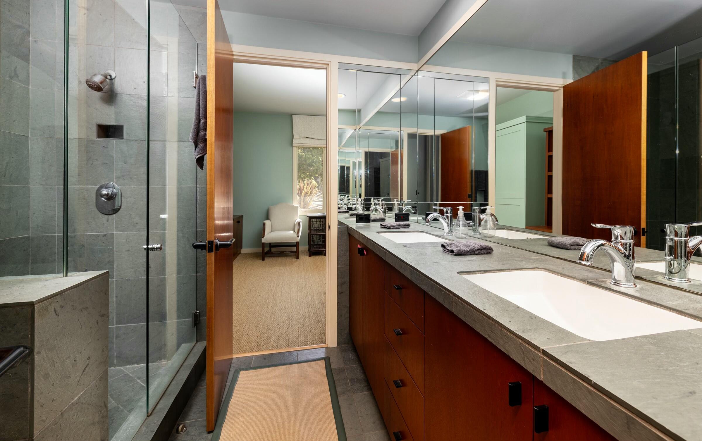 Montecito, California 93108, United States, 2 Bedrooms Bedrooms, ,2 BathroomsBathrooms,Residential,Active,111139