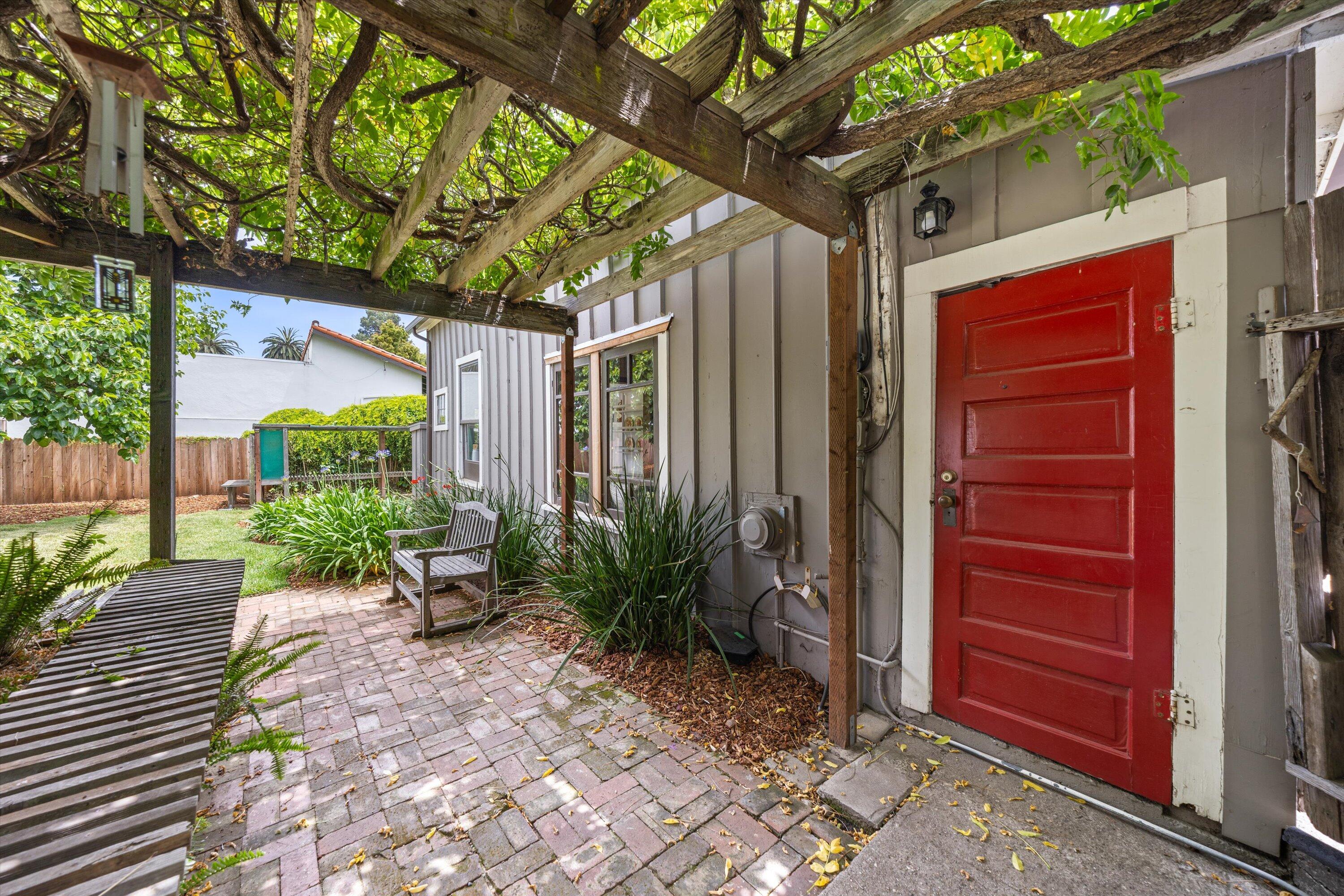 Santa Barbara, California 93101, United States, ,Residential,Active,152782