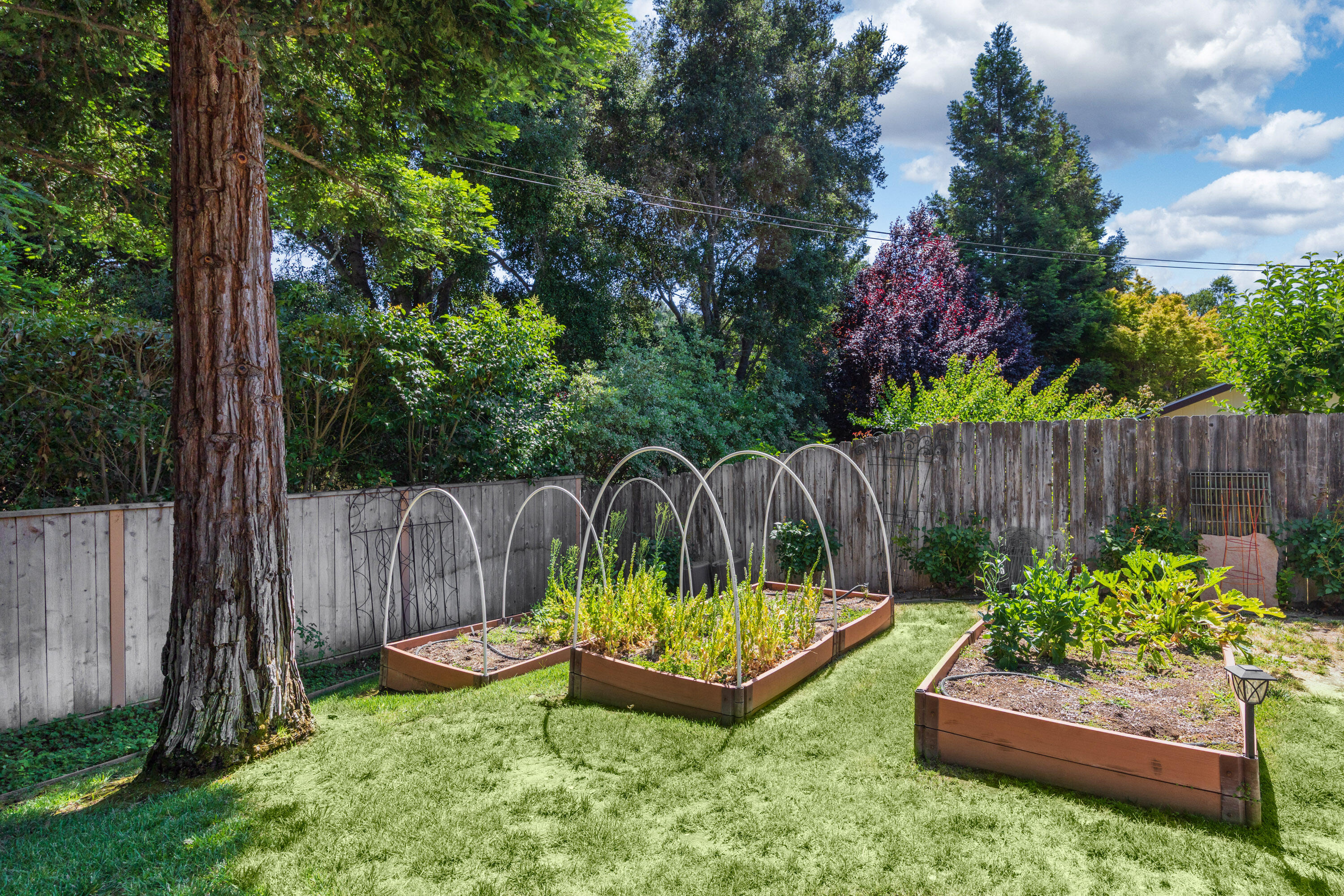 Solvang, California 93463, United States, 3 Bedrooms Bedrooms, ,2 BathroomsBathrooms,Residential,Active,164080