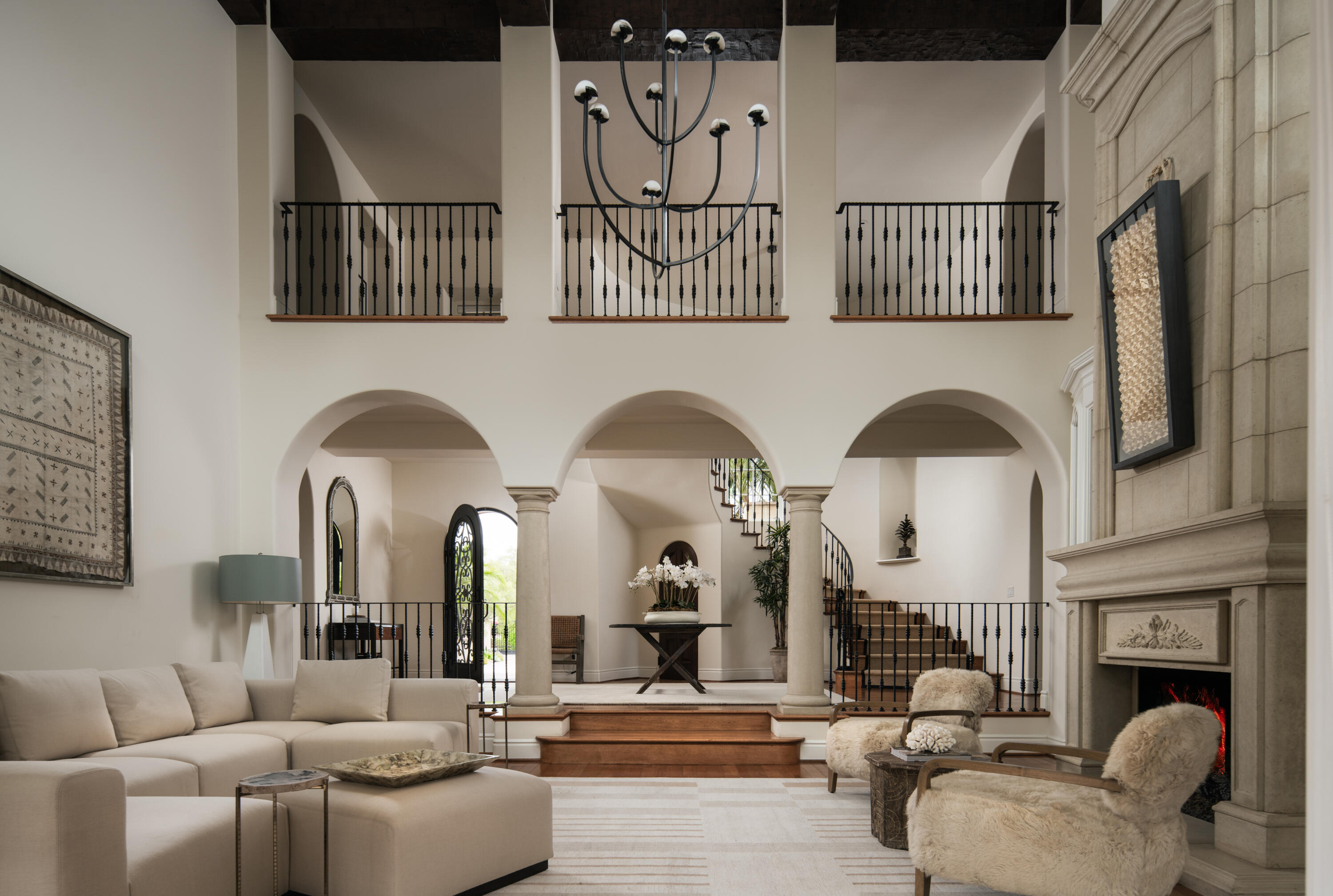 Montecito, California 93108, United States, 5 Bedrooms Bedrooms, ,7 BathroomsBathrooms,Residential,Active,205700