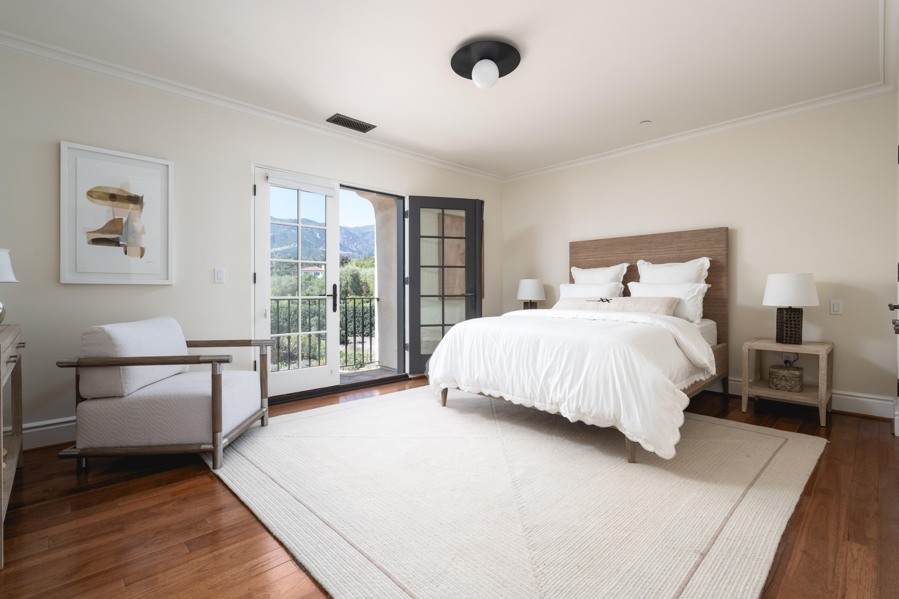 Montecito, California 93108, United States, 5 Bedrooms Bedrooms, ,7 BathroomsBathrooms,Residential,Active,205700