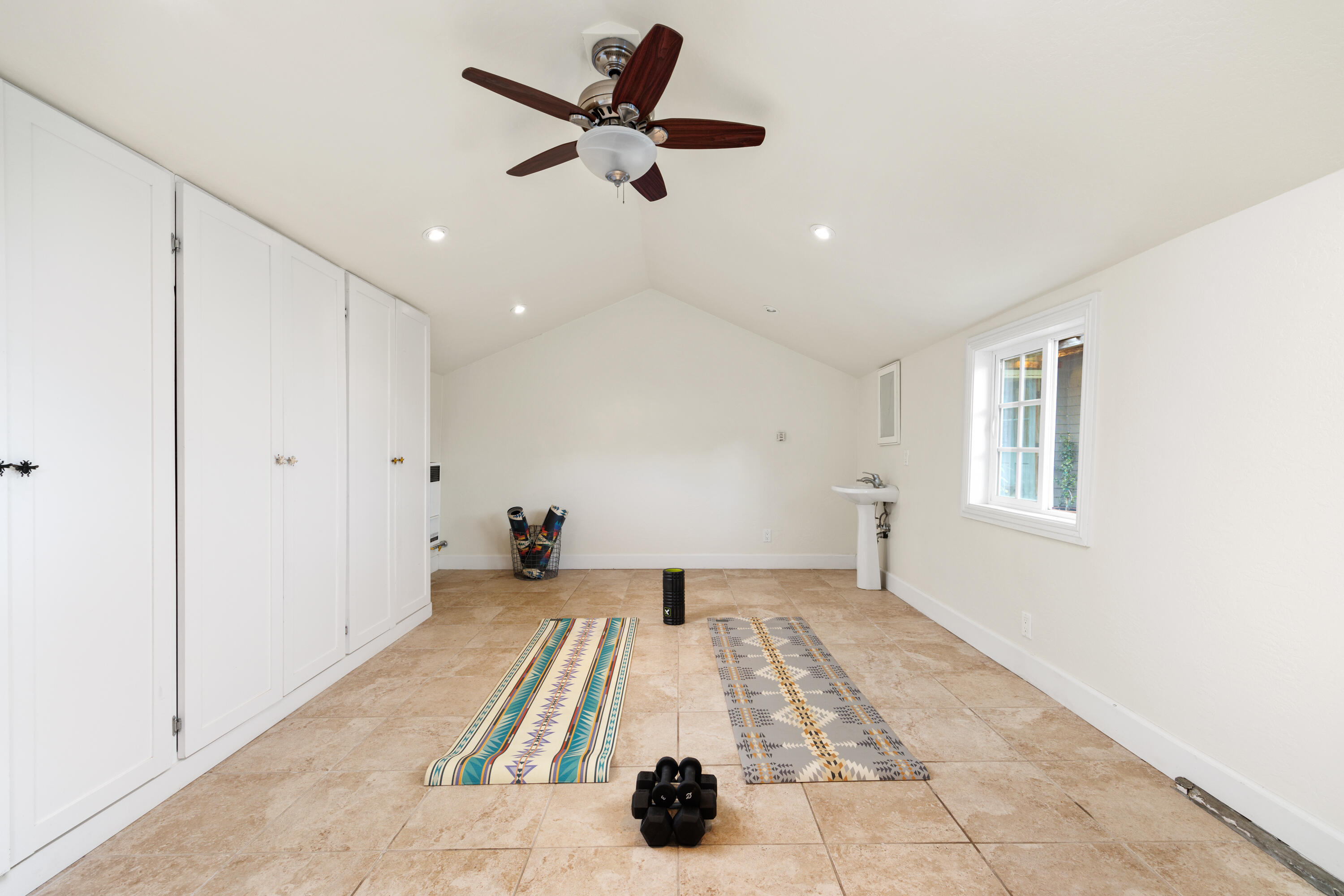 Solvang, California 93463, United States, 2 Bedrooms Bedrooms, ,1 BathroomBathrooms,Residential,Active,247466