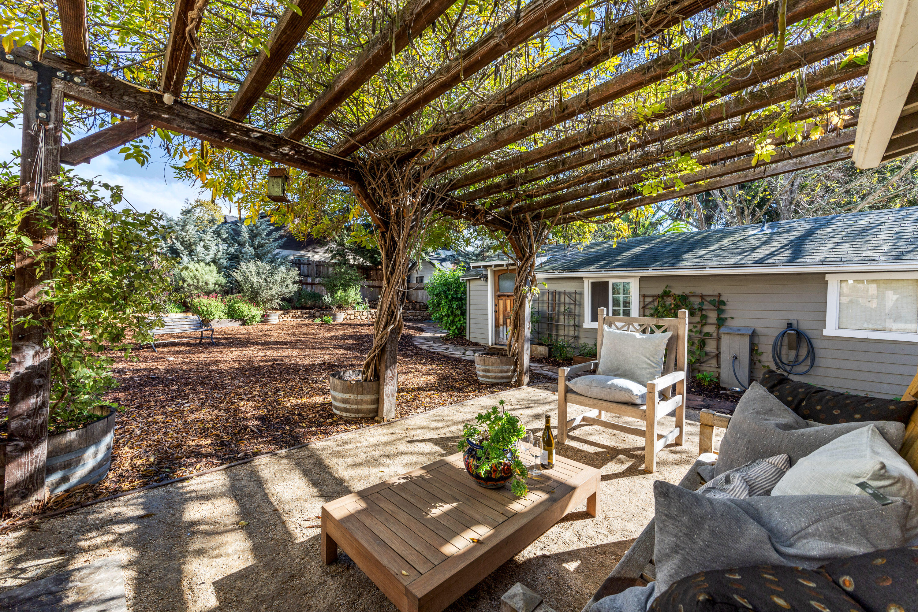 Solvang, California 93463, United States, 2 Bedrooms Bedrooms, ,1 BathroomBathrooms,Residential,Active,247466