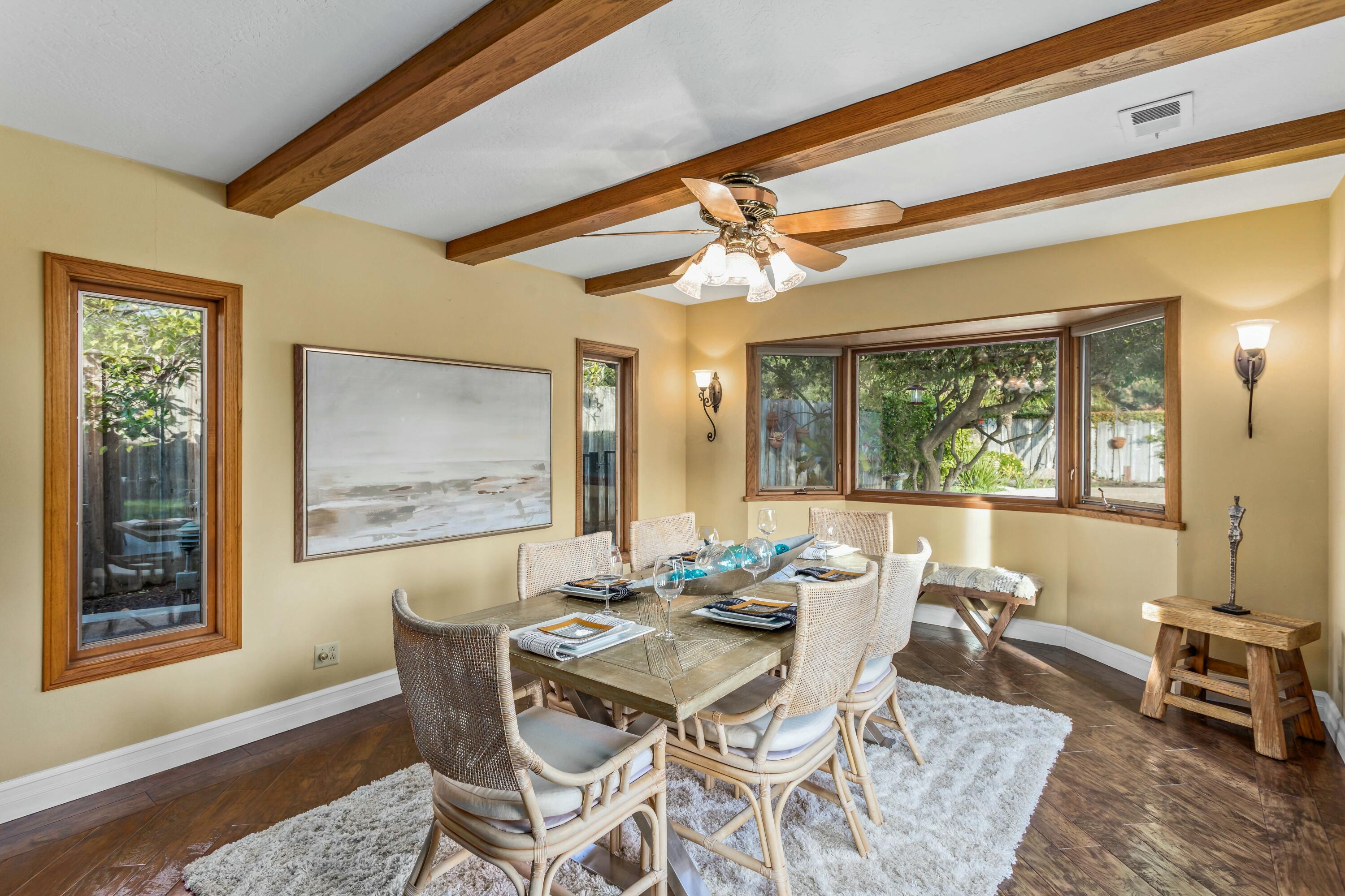 Santa Barbara, California 93111, United States, 3 Bedrooms Bedrooms, ,2 BathroomsBathrooms,Residential,Pending,27614