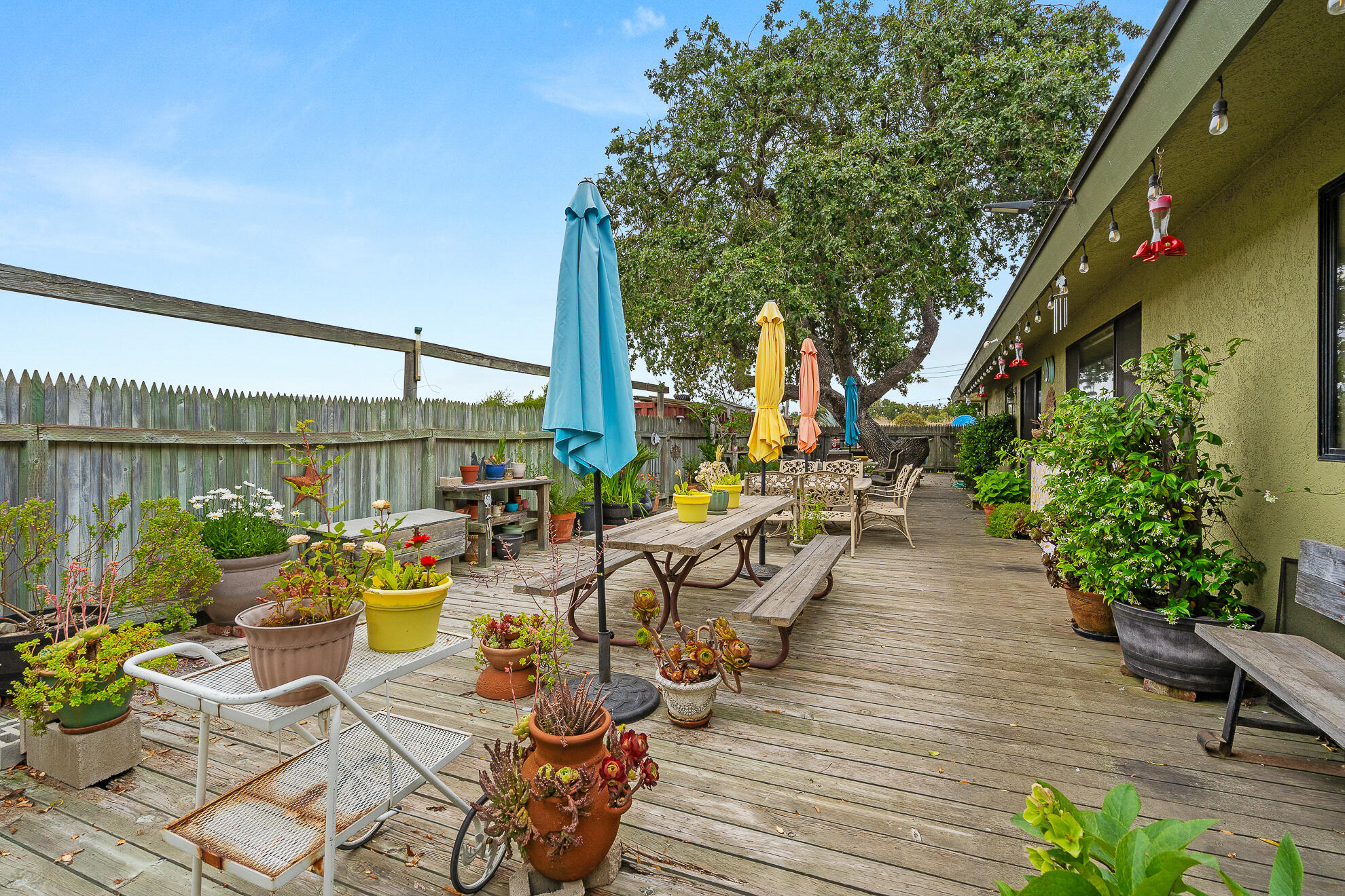 Los Alamos, California 93440, United States, 4 Bedrooms Bedrooms, ,3 BathroomsBathrooms,Residential,Active,158748