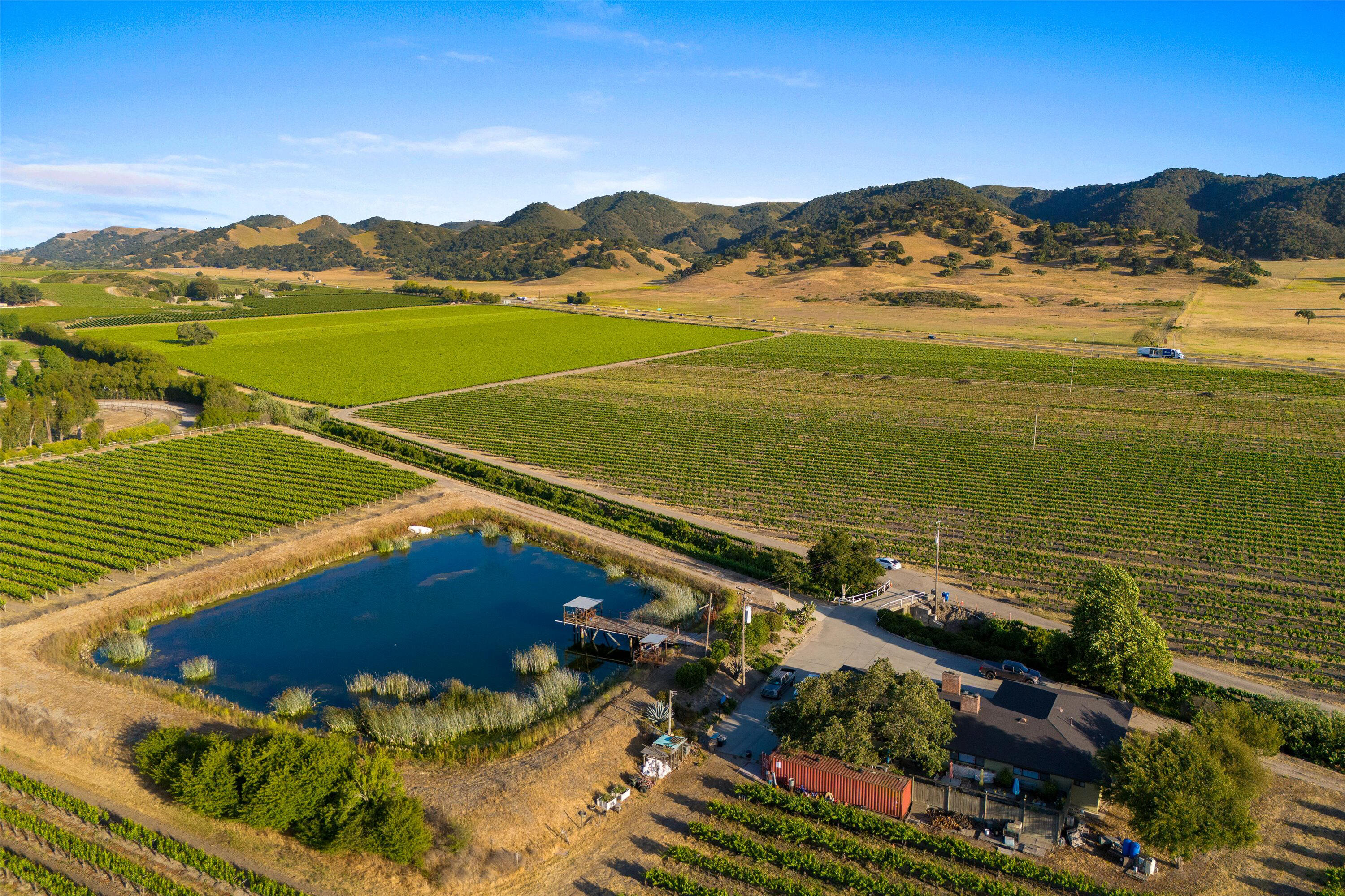 Los Alamos, California 93440, United States, 4 Bedrooms Bedrooms, ,3 BathroomsBathrooms,Residential,Active,158748