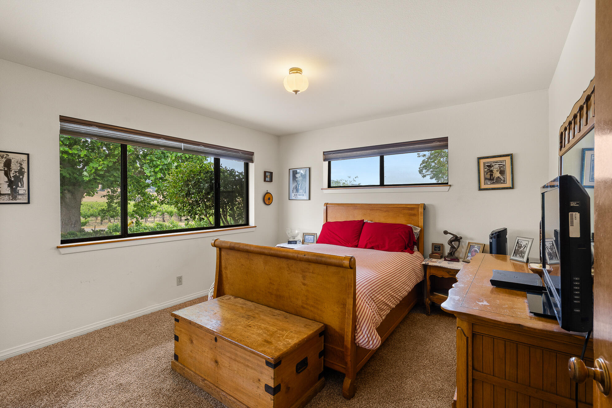 Los Alamos, California 93440, United States, 4 Bedrooms Bedrooms, ,3 BathroomsBathrooms,Residential,Active,158748