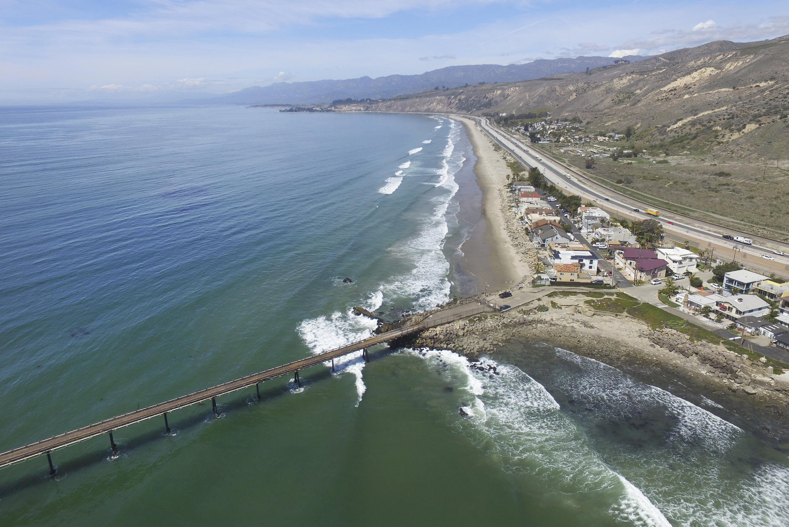 Ventura, California 93001, United States, 3 Bedrooms Bedrooms, ,3 BathroomsBathrooms,Residential,Active,237898