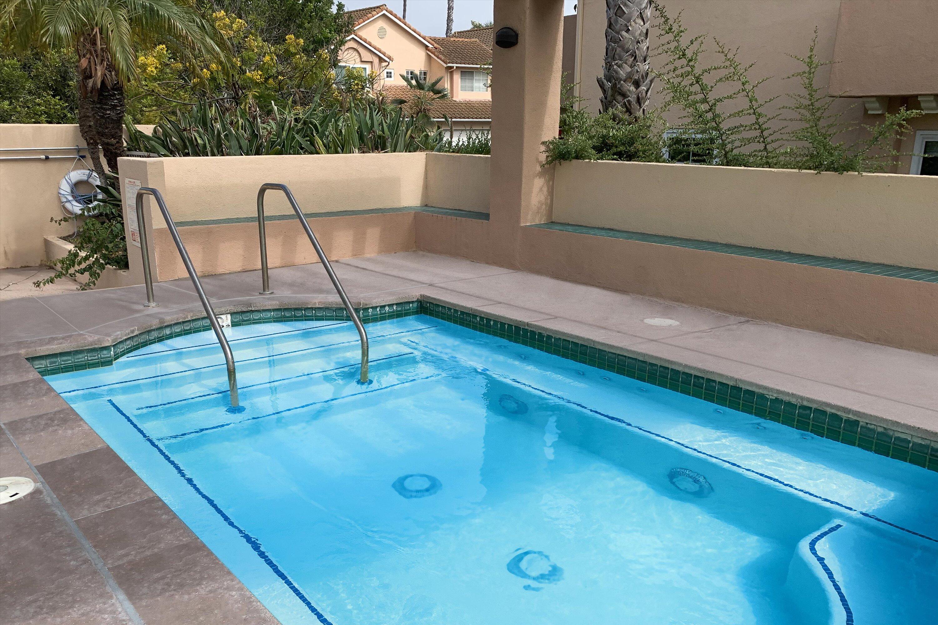 Goleta, California 93117, United States, 3 Bedrooms Bedrooms, ,3 BathroomsBathrooms,Residential,Active,142766