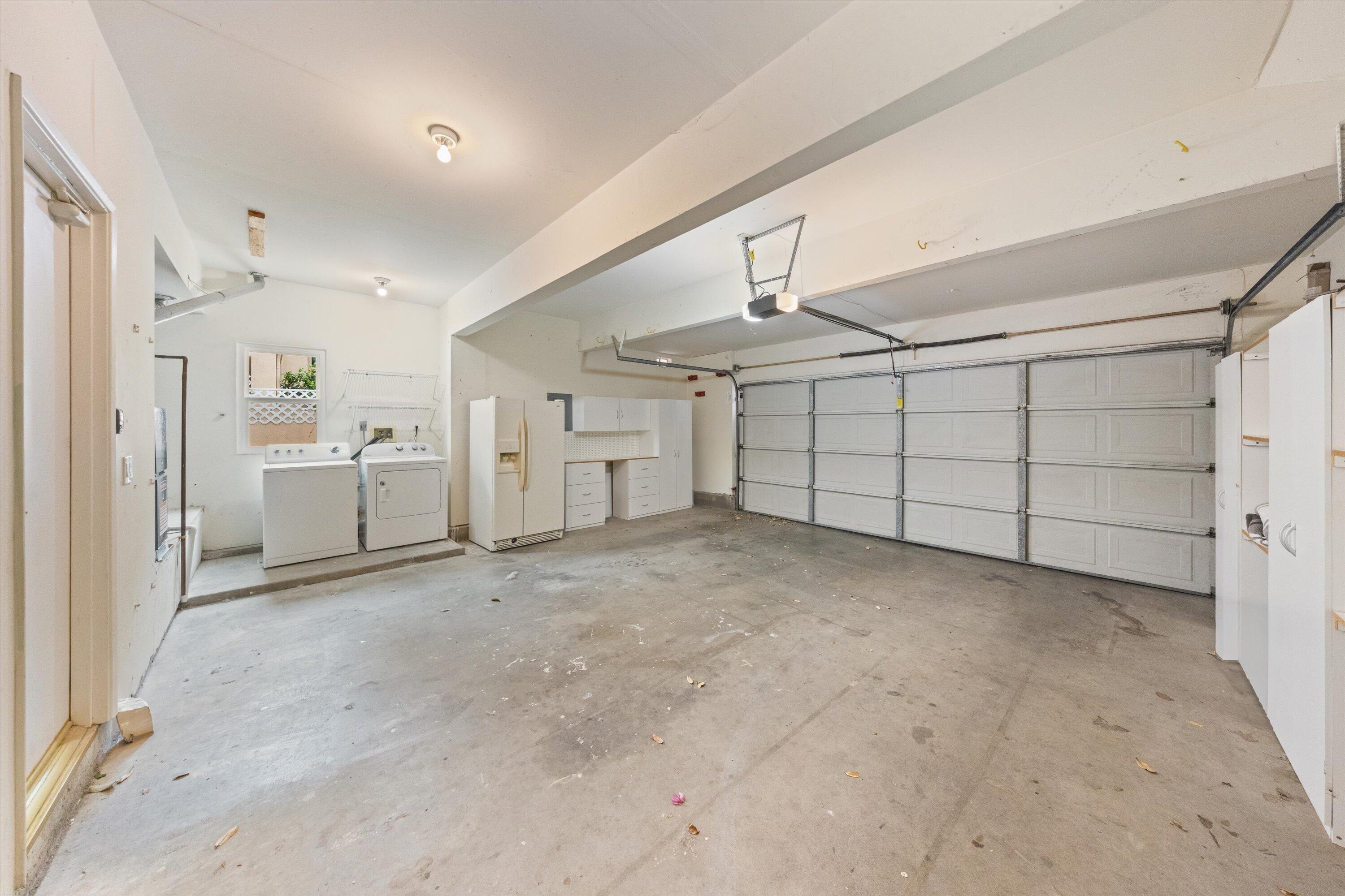 Goleta, California 93117, United States, 3 Bedrooms Bedrooms, ,3 BathroomsBathrooms,Residential,Active,142766