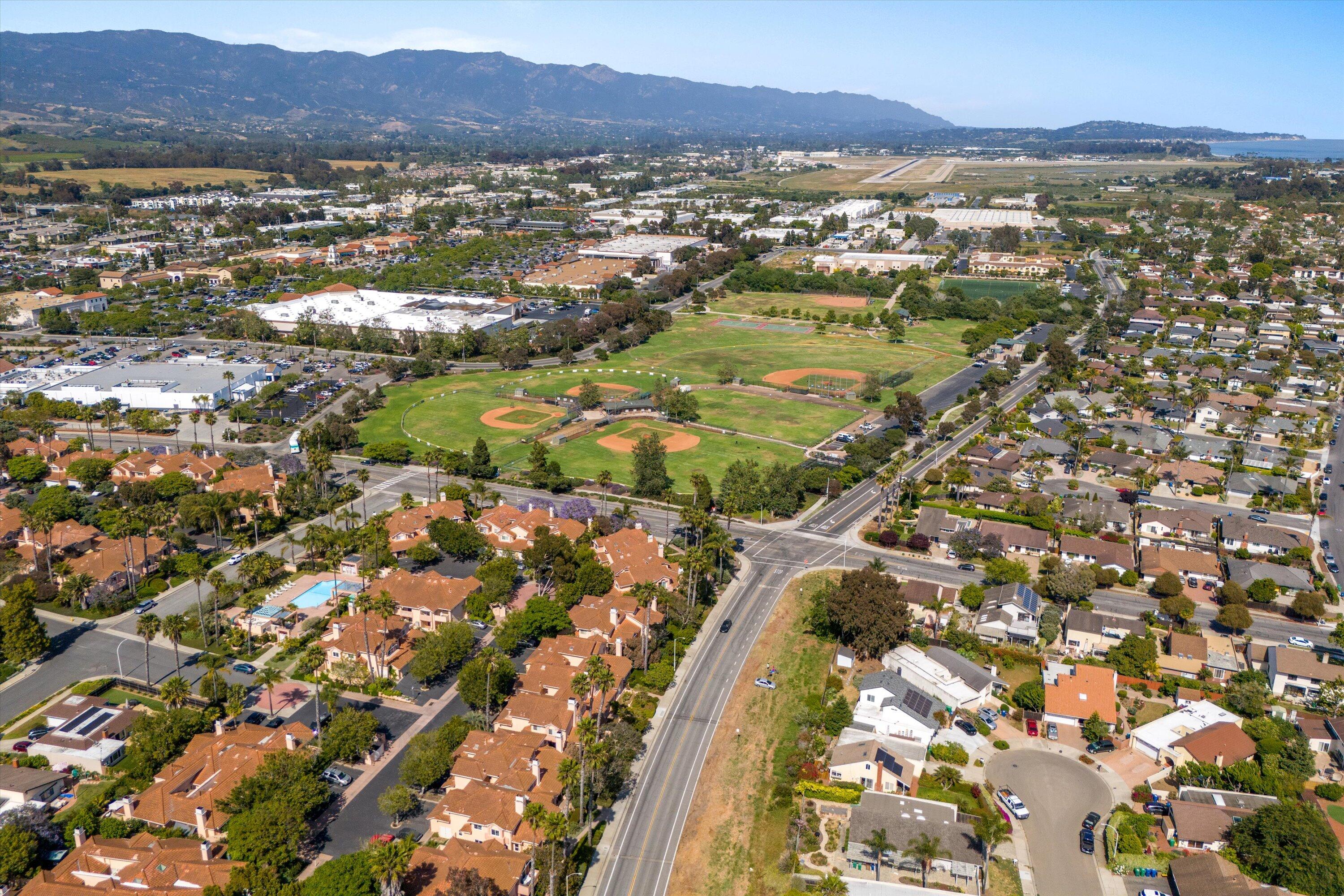 Goleta, California 93117, United States, 3 Bedrooms Bedrooms, ,3 BathroomsBathrooms,Residential,Active,142766