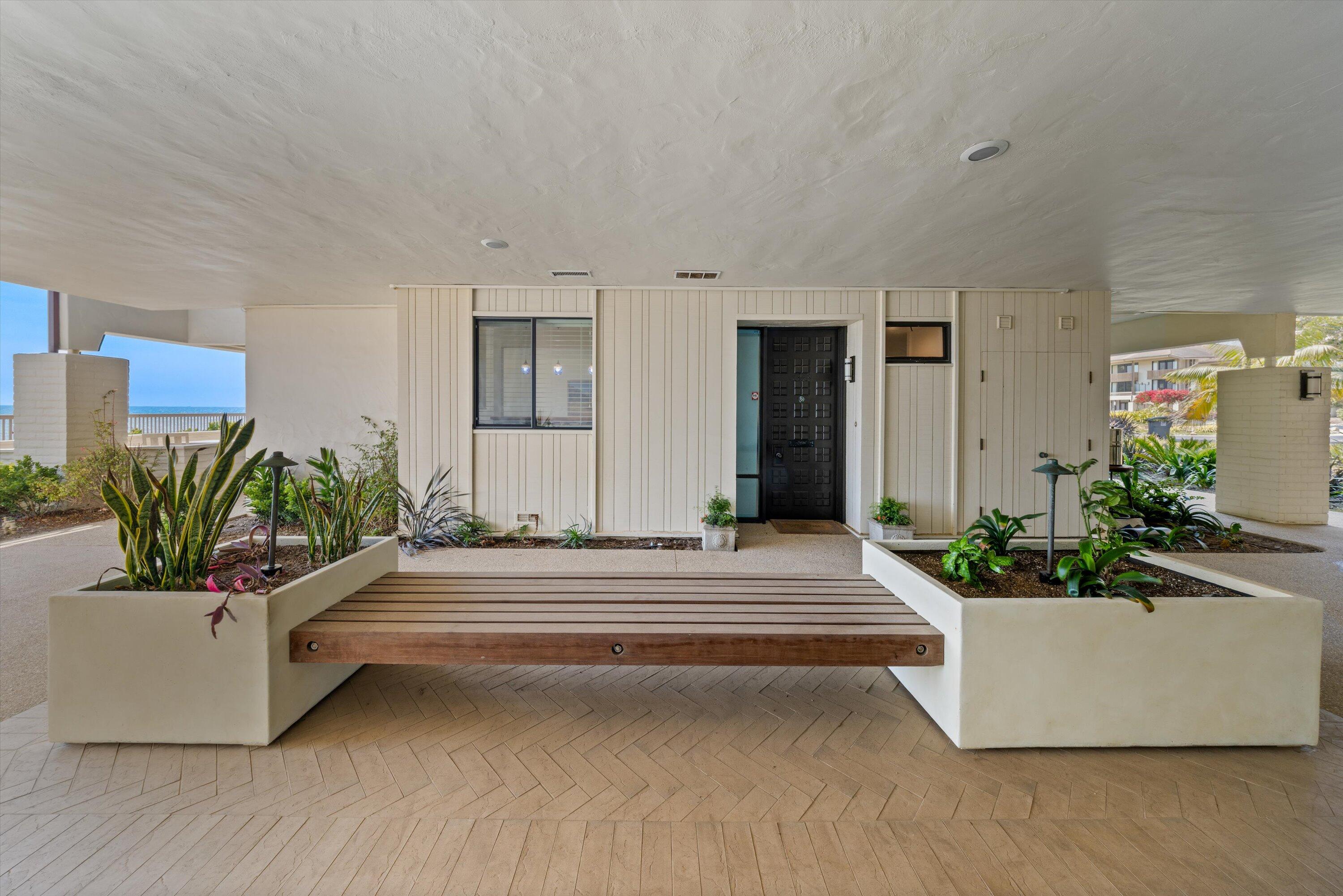 Santa Barbara, California 93108, United States, 1 Bedroom Bedrooms, ,2 BathroomsBathrooms,Residential,Active,193577