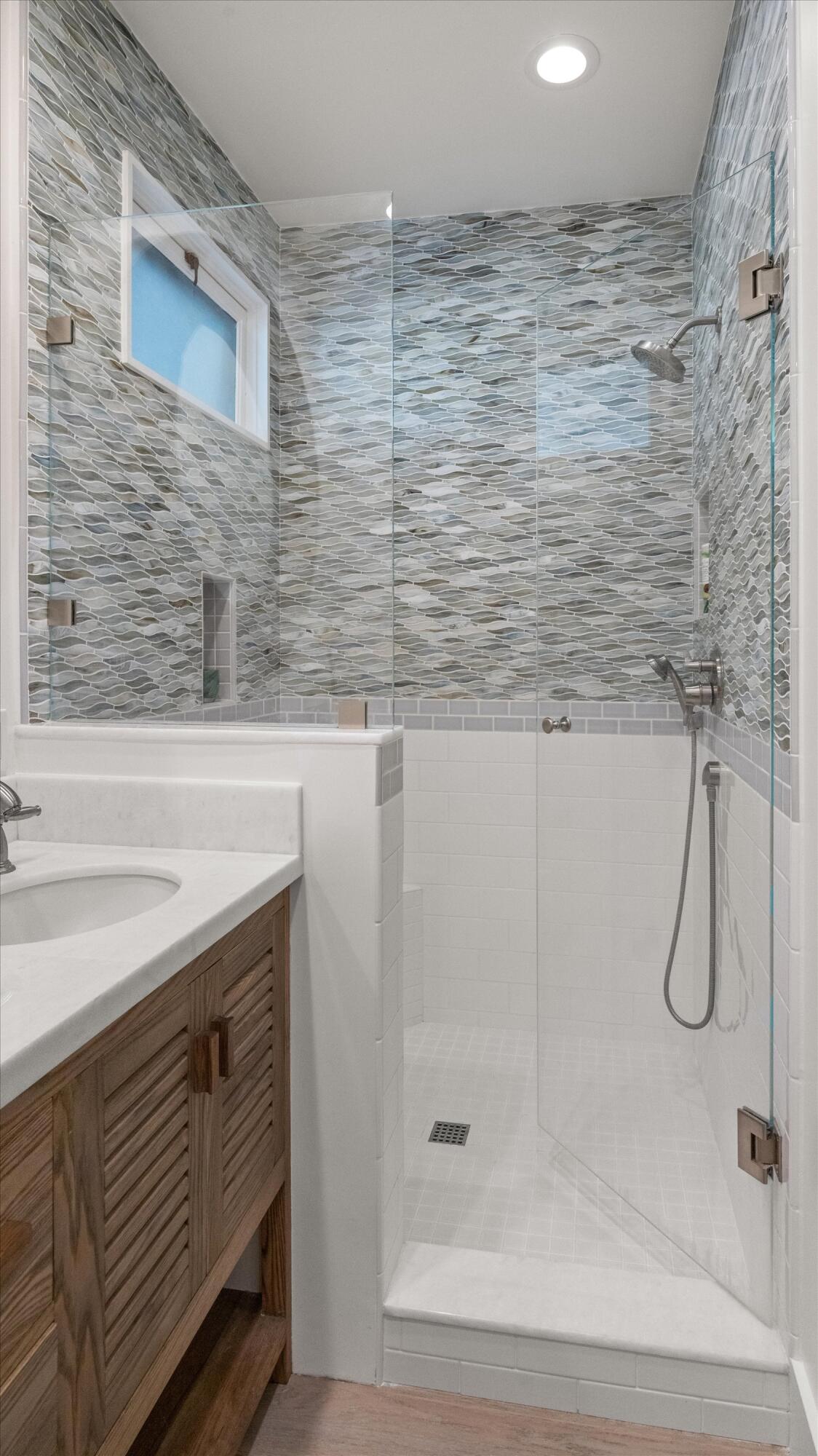 Santa Barbara, California 93108, United States, 1 Bedroom Bedrooms, ,2 BathroomsBathrooms,Residential,Active,193577