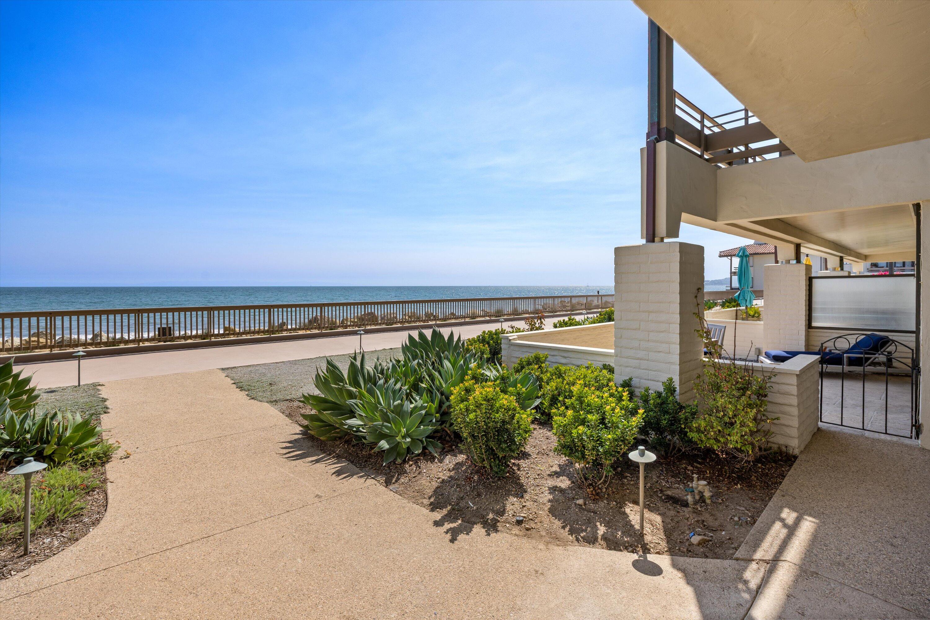 Santa Barbara, California 93108, United States, 1 Bedroom Bedrooms, ,2 BathroomsBathrooms,Residential,Active,193577