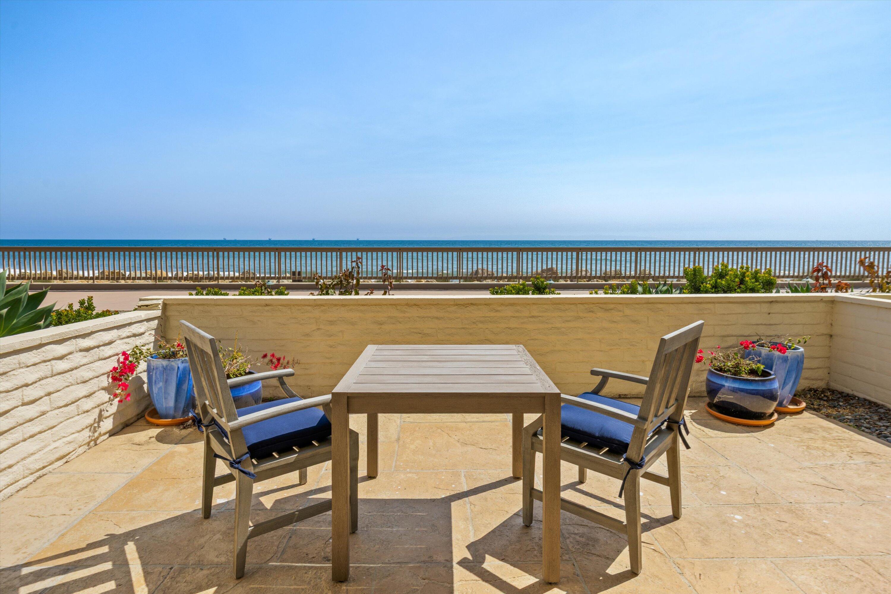 Santa Barbara, California 93108, United States, 1 Bedroom Bedrooms, ,2 BathroomsBathrooms,Residential,Active,193577