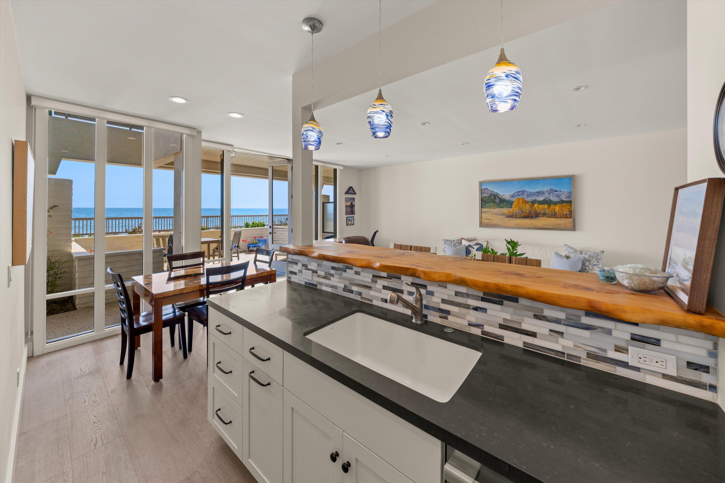 Santa Barbara, California 93108, United States, 1 Bedroom Bedrooms, ,2 BathroomsBathrooms,Residential,Active,193577