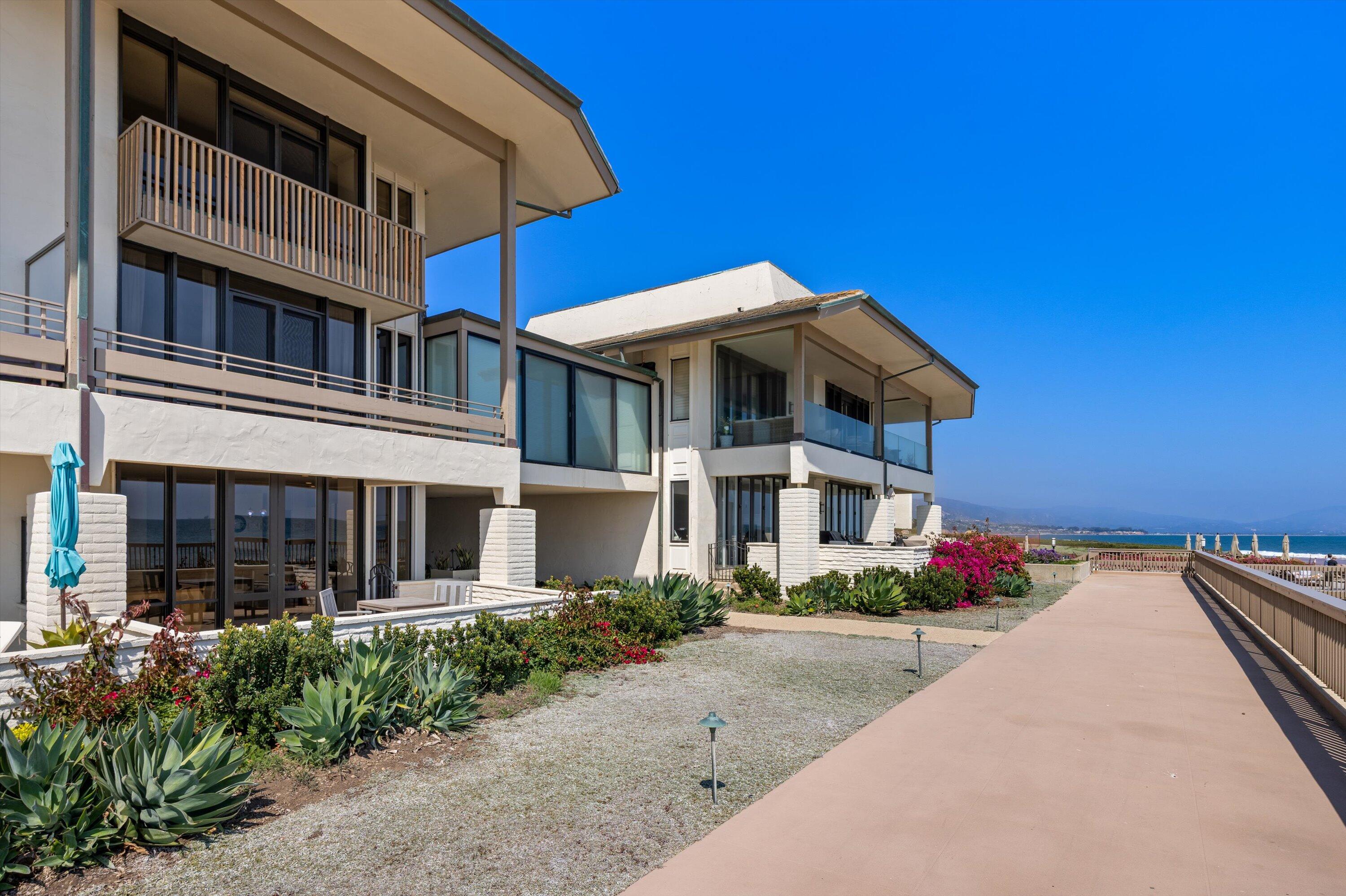 Santa Barbara, California 93108, United States, 1 Bedroom Bedrooms, ,2 BathroomsBathrooms,Residential,Active,193577