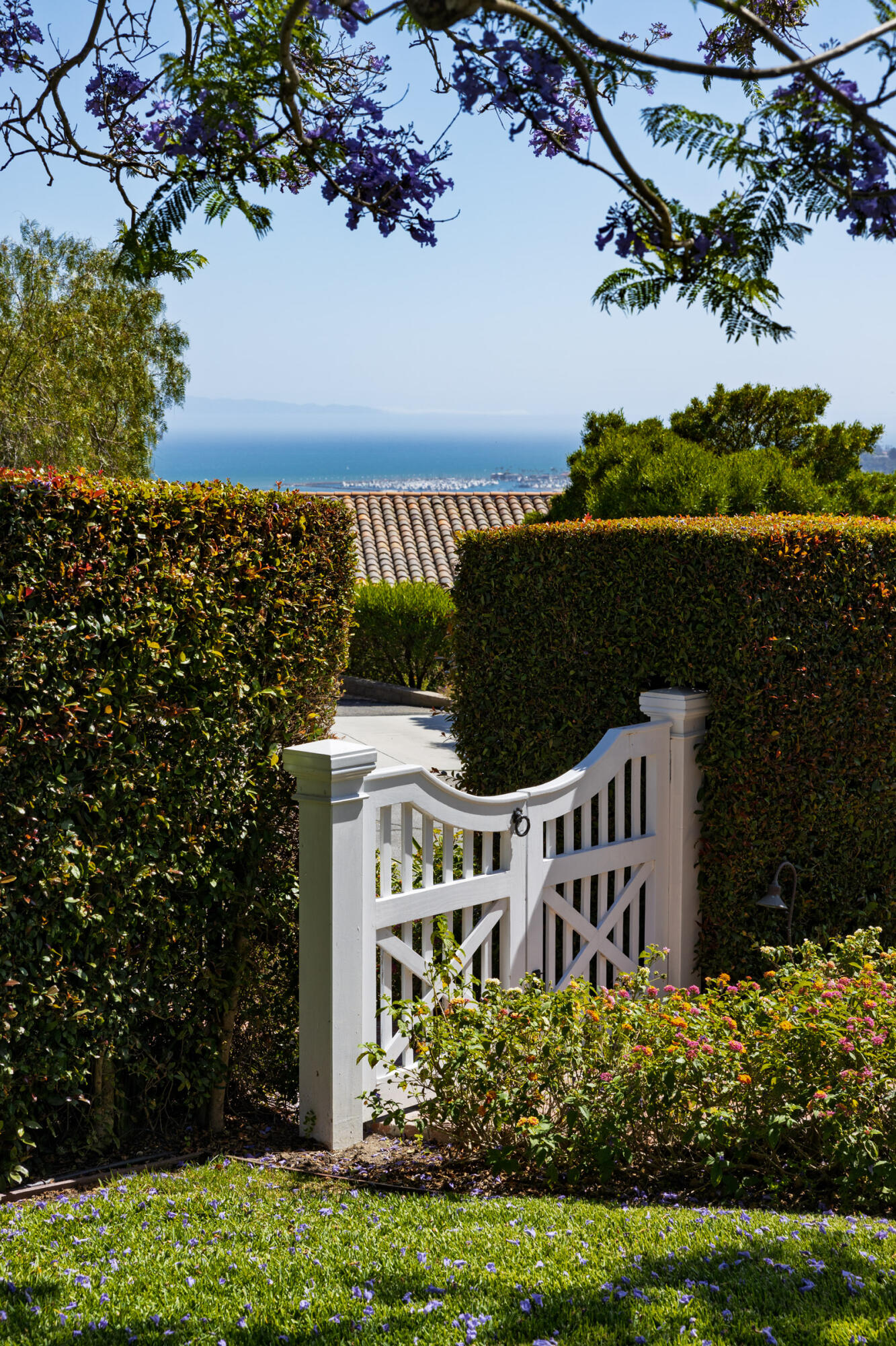 Santa Barbara, California 93108, United States, 5 Bedrooms Bedrooms, ,4 BathroomsBathrooms,Residential,Active,200845