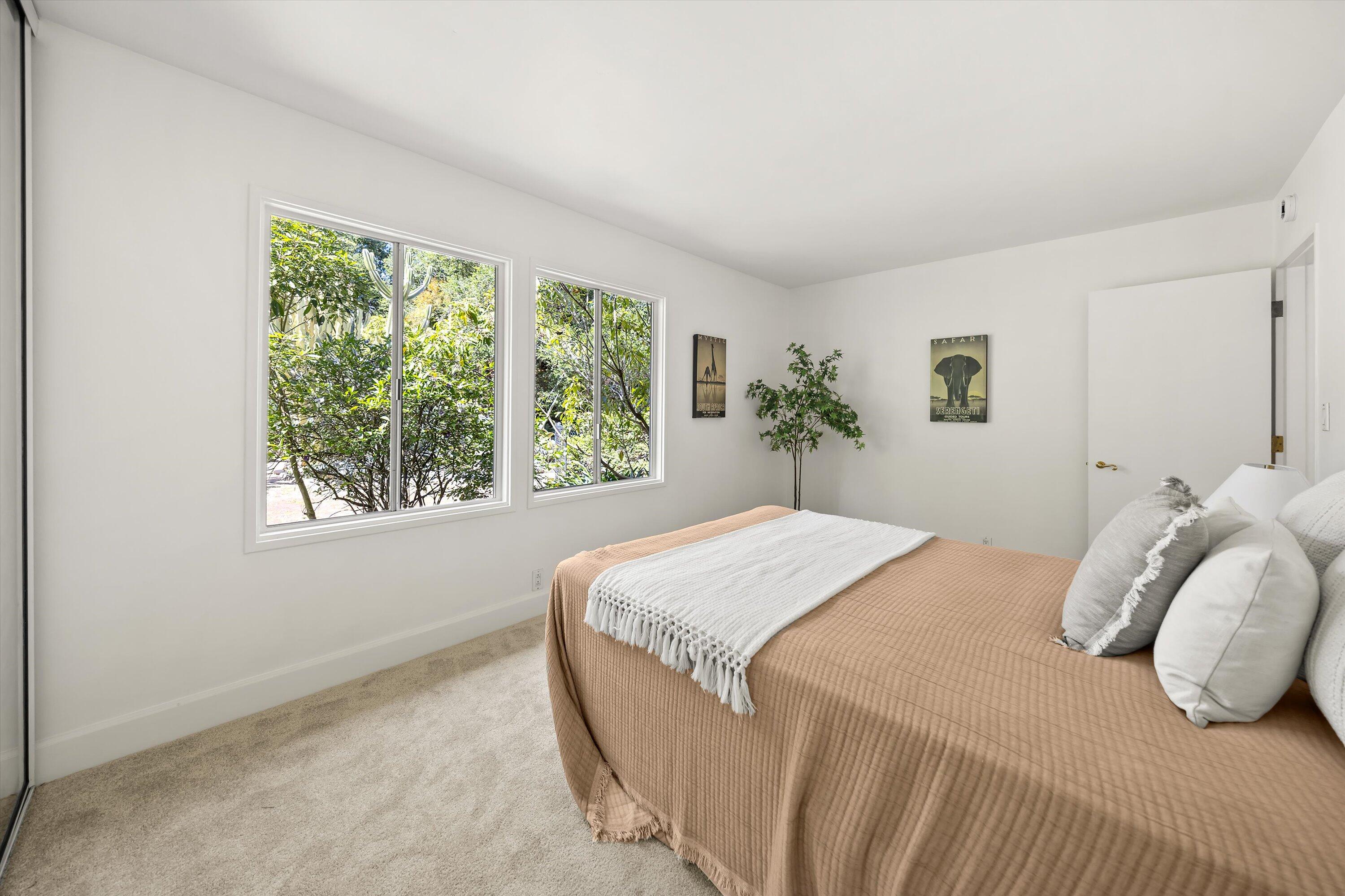 Montecito, California 93108, United States, 4 Bedrooms Bedrooms, ,4 BathroomsBathrooms,Residential,Pending,121643