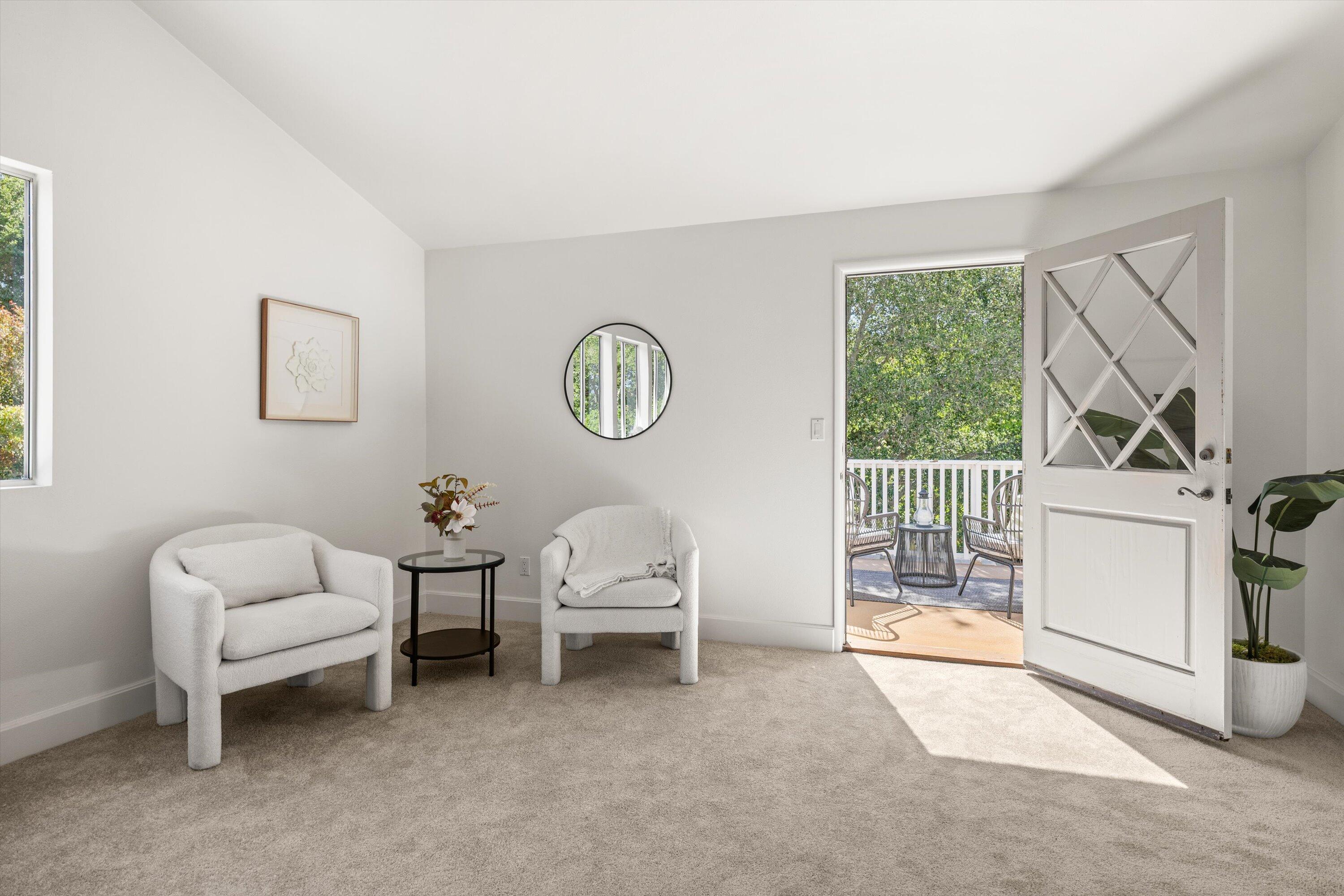 Montecito, California 93108, United States, 4 Bedrooms Bedrooms, ,4 BathroomsBathrooms,Residential,Pending,121643