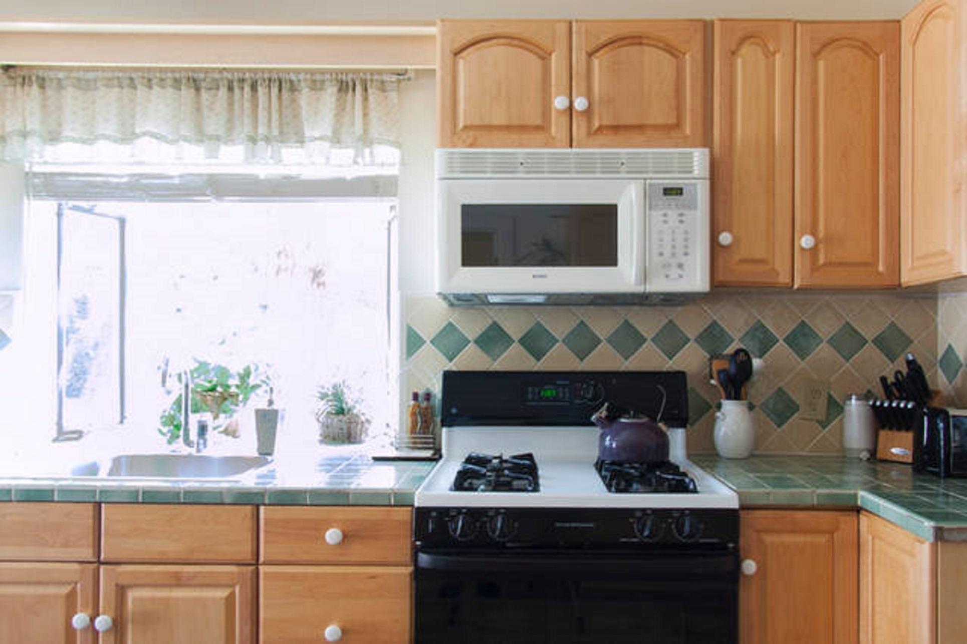 Santa Barbara, California 93110, United States, 2 Bedrooms Bedrooms, ,2 BathroomsBathrooms,Residential,Active,51947