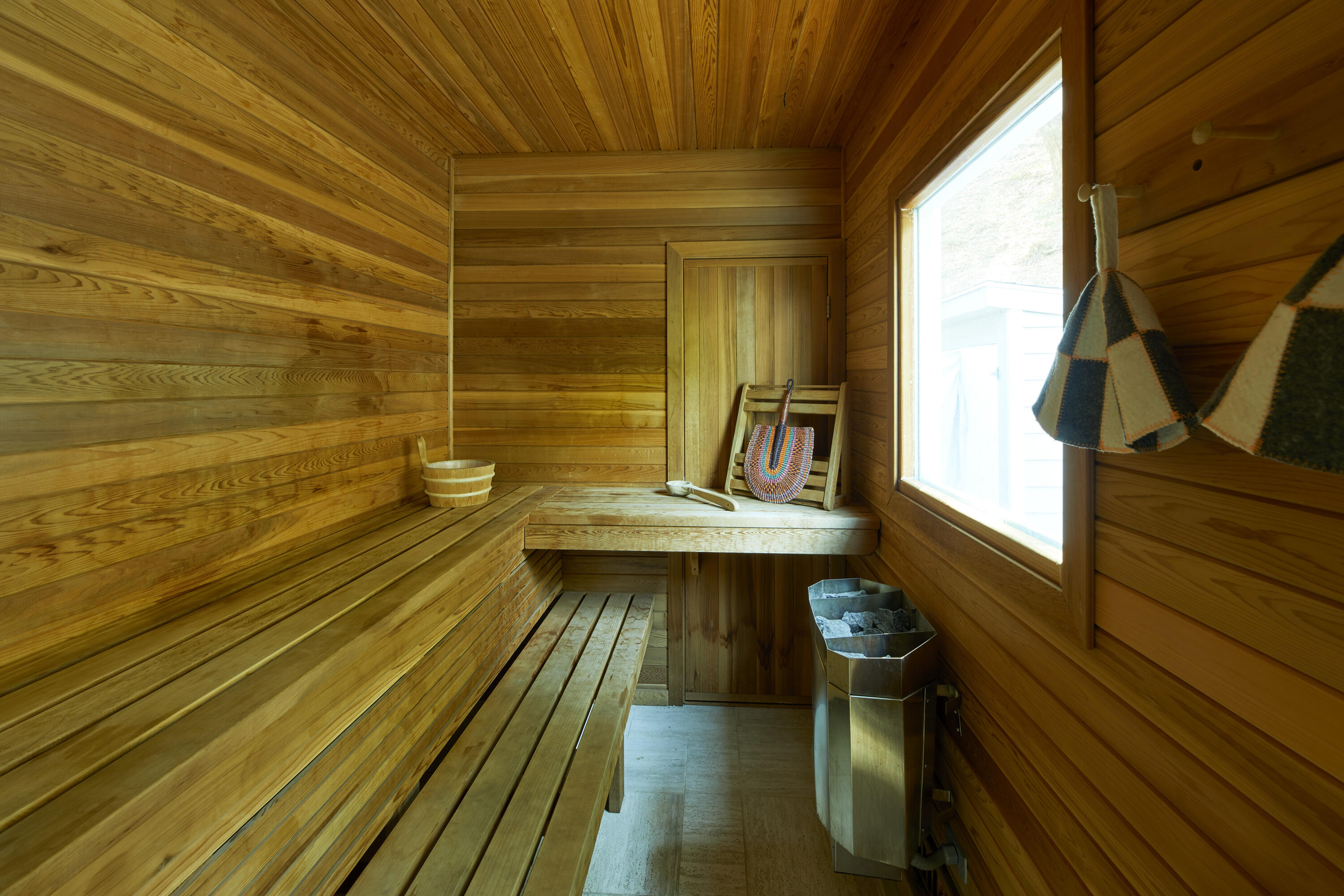 Ojai, California 93023, United States, 6 Bedrooms Bedrooms, ,5 BathroomsBathrooms,Residential,Active,204035