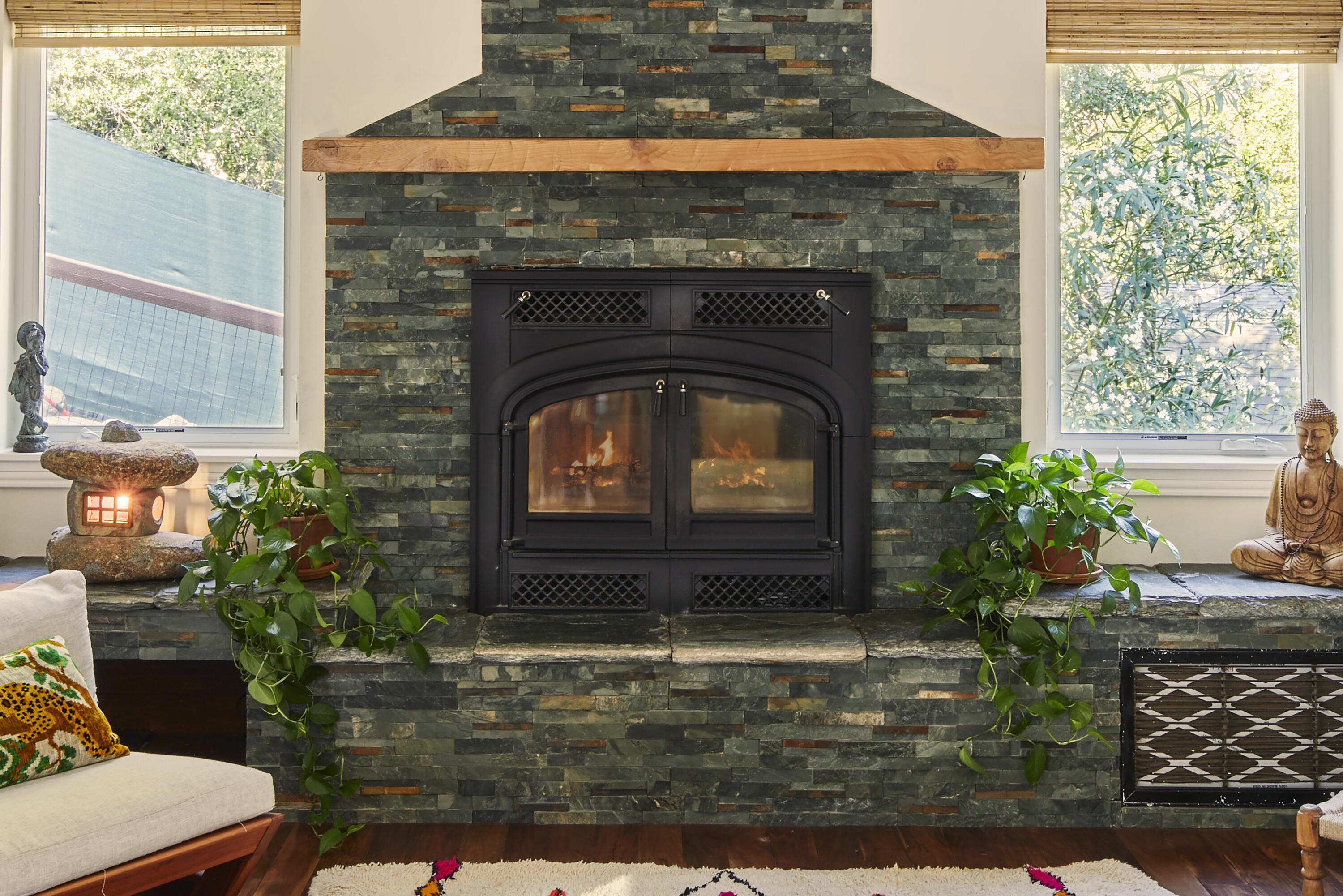 Ojai, California 93023, United States, 6 Bedrooms Bedrooms, ,5 BathroomsBathrooms,Residential,Active,204035