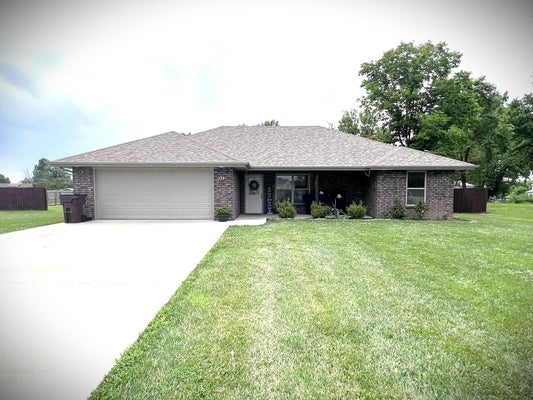 133 PARK ST, NEW BLOOMFIELD, MO 65063 - Image 52e2c8c74818978eb4e3a3c2f333bda5/2579077265