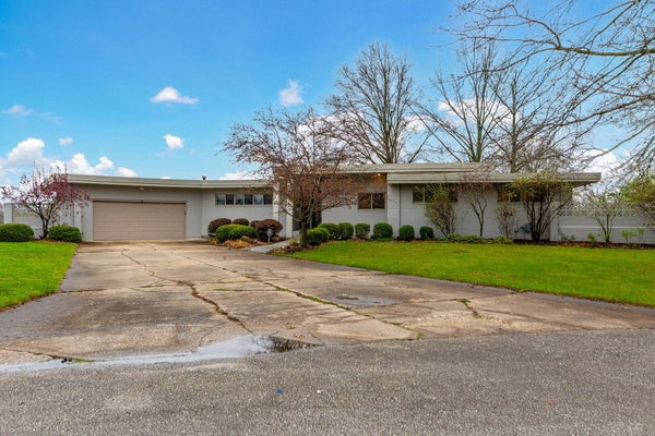 8 MELODY LN, MEXICO, MO 65265 - Image c69dad8fce765835a4fdfd8db72ddd29/2183677297
