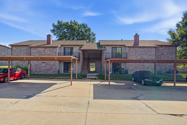 1883 WATERFRONT DR N APT B, COLUMBIA, MO 65202 - Image d636b412bf39cc9051e97e201bd59bf5/1378232500