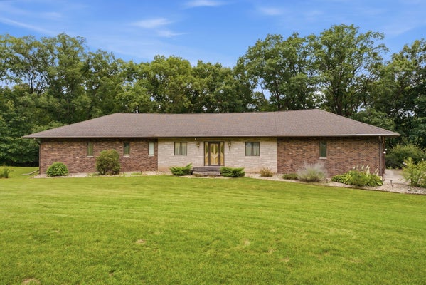 2610 312TH ST, DANVILLE, IA 52623 - Image 3d3c7a9efa9e4640b55b227f4b18cc3c/511551480