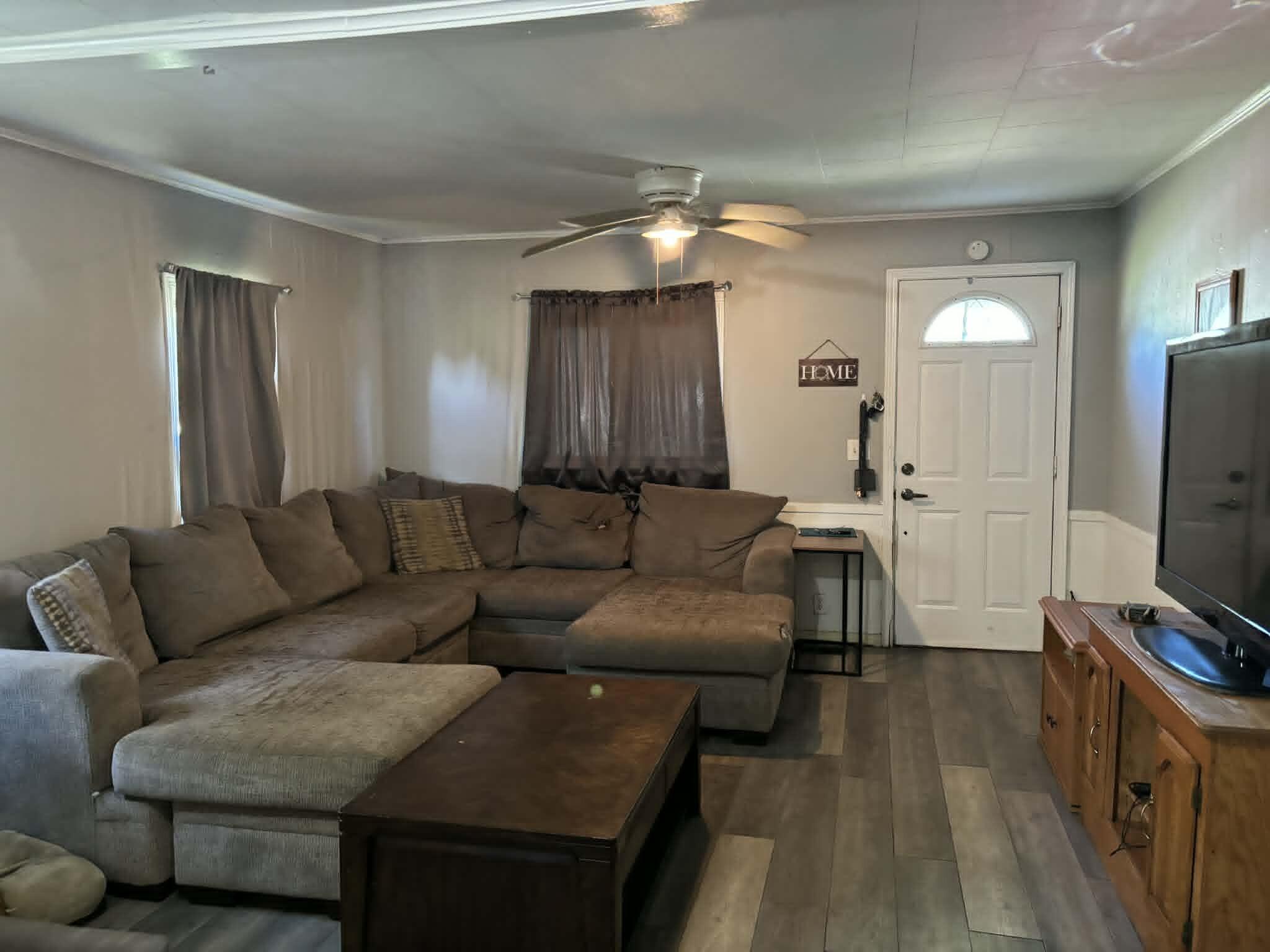1208 NEBRASKA - Photo 2