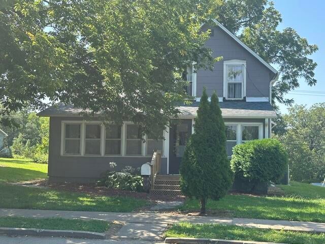 428 2ND ST