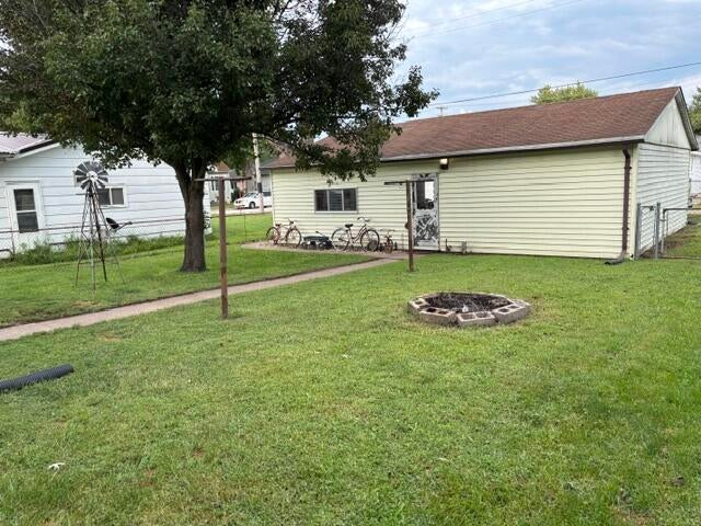 1606 INDIANA - Photo 3