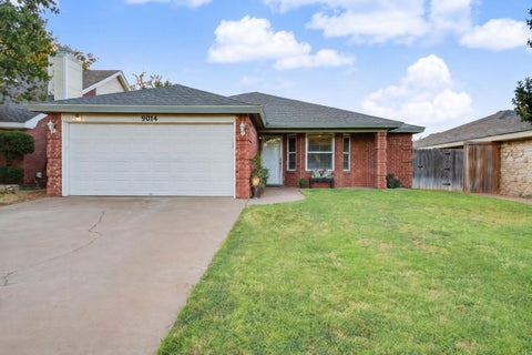 Photo of 5604 96th Street, Lubbock, TX 79424 (MLS # 202612024)