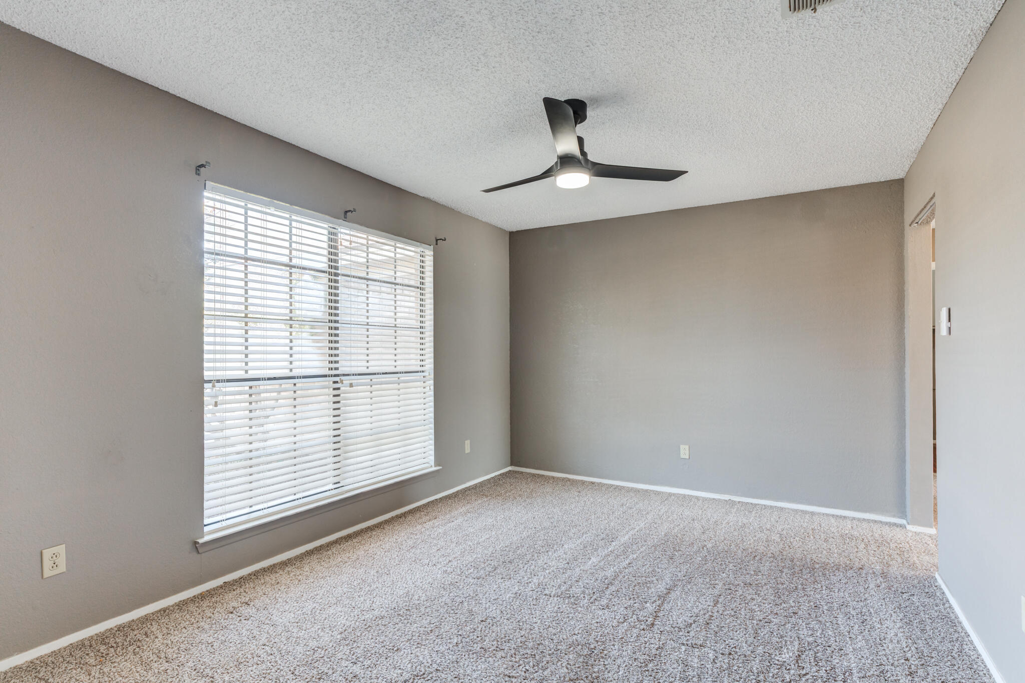 5601 Dartmouth Street