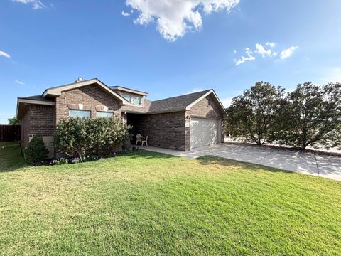 Photo of 7425 104th Street, Lubbock, TX 79424 (MLS # 202607301)
