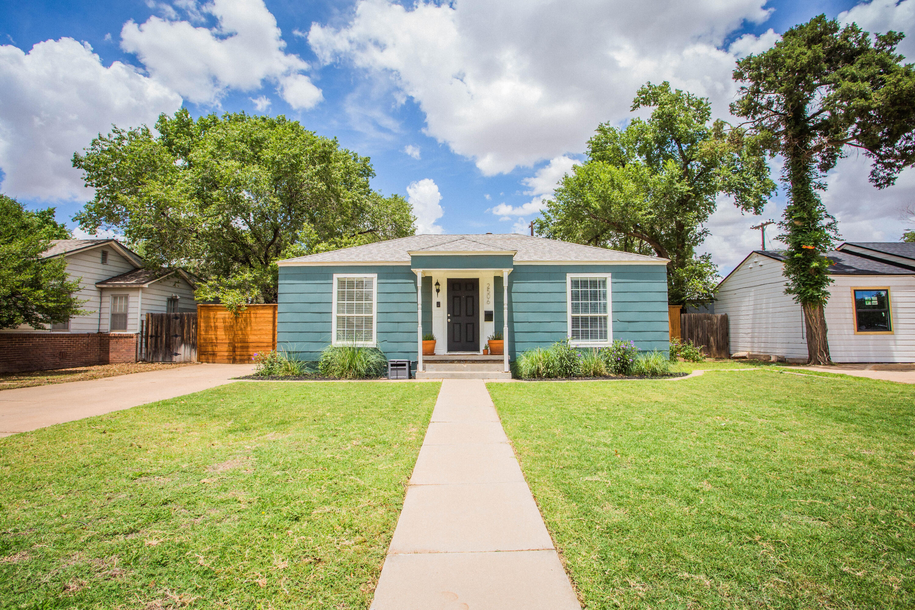2506 28th Street