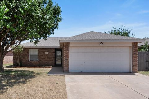 Photo of 2721 109th Street, Lubbock, TX 79423 (MLS # 202606721)