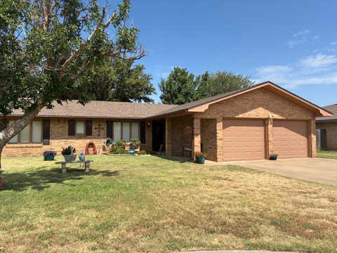 Photo of 2503 Jefferson Street, Plainview, TX 79072 (MLS # 202610736)
