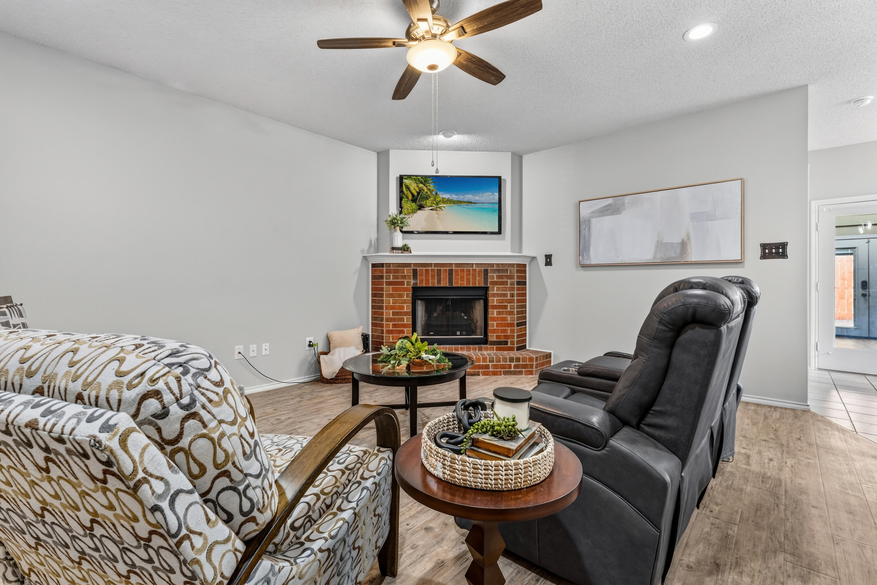 6217 18th Street - Photo 4