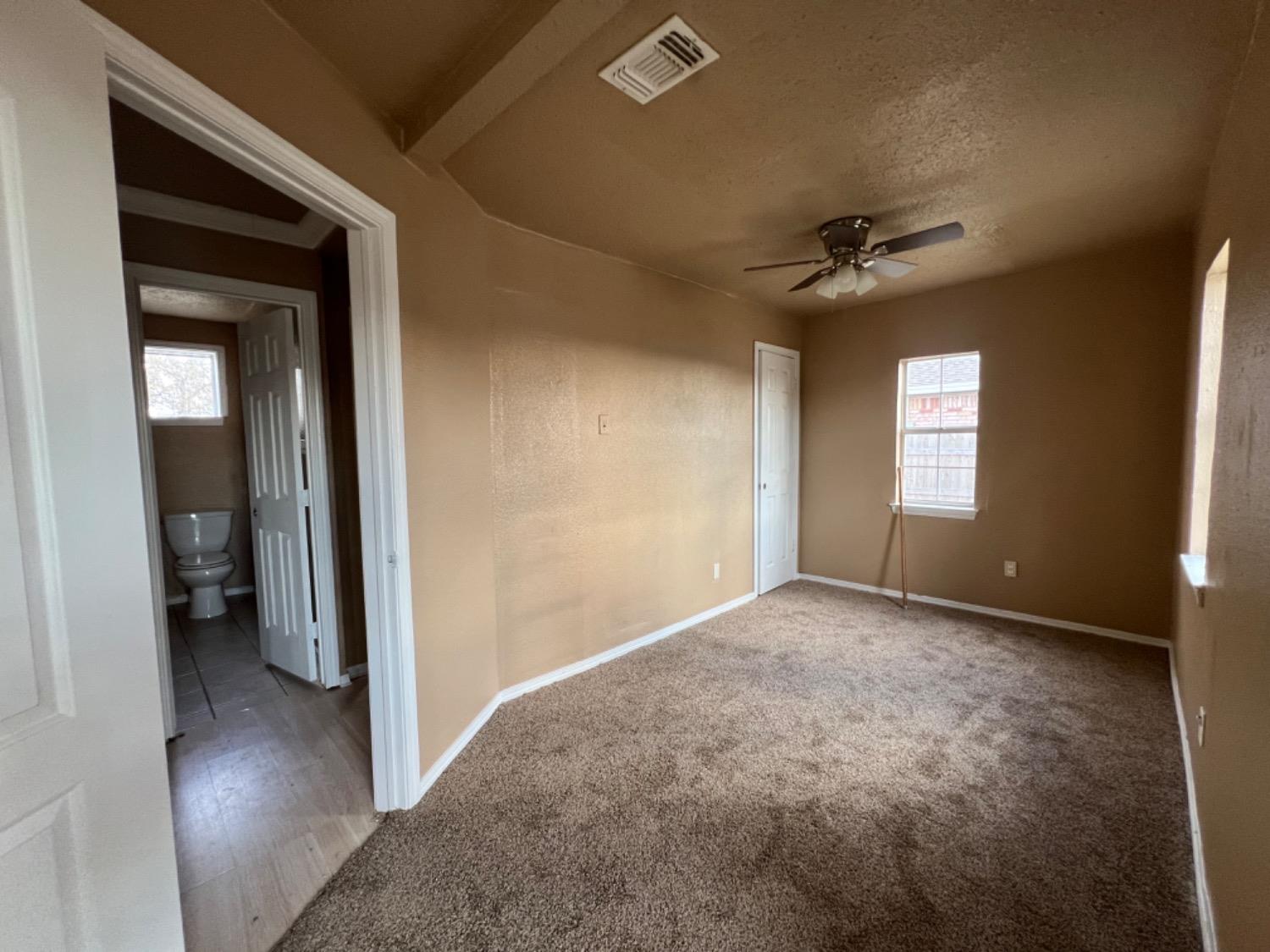 Lubbock, Texas 79403, United States, 2 Bedrooms Bedrooms, ,1 BathroomBathrooms,Residential,Active,36401