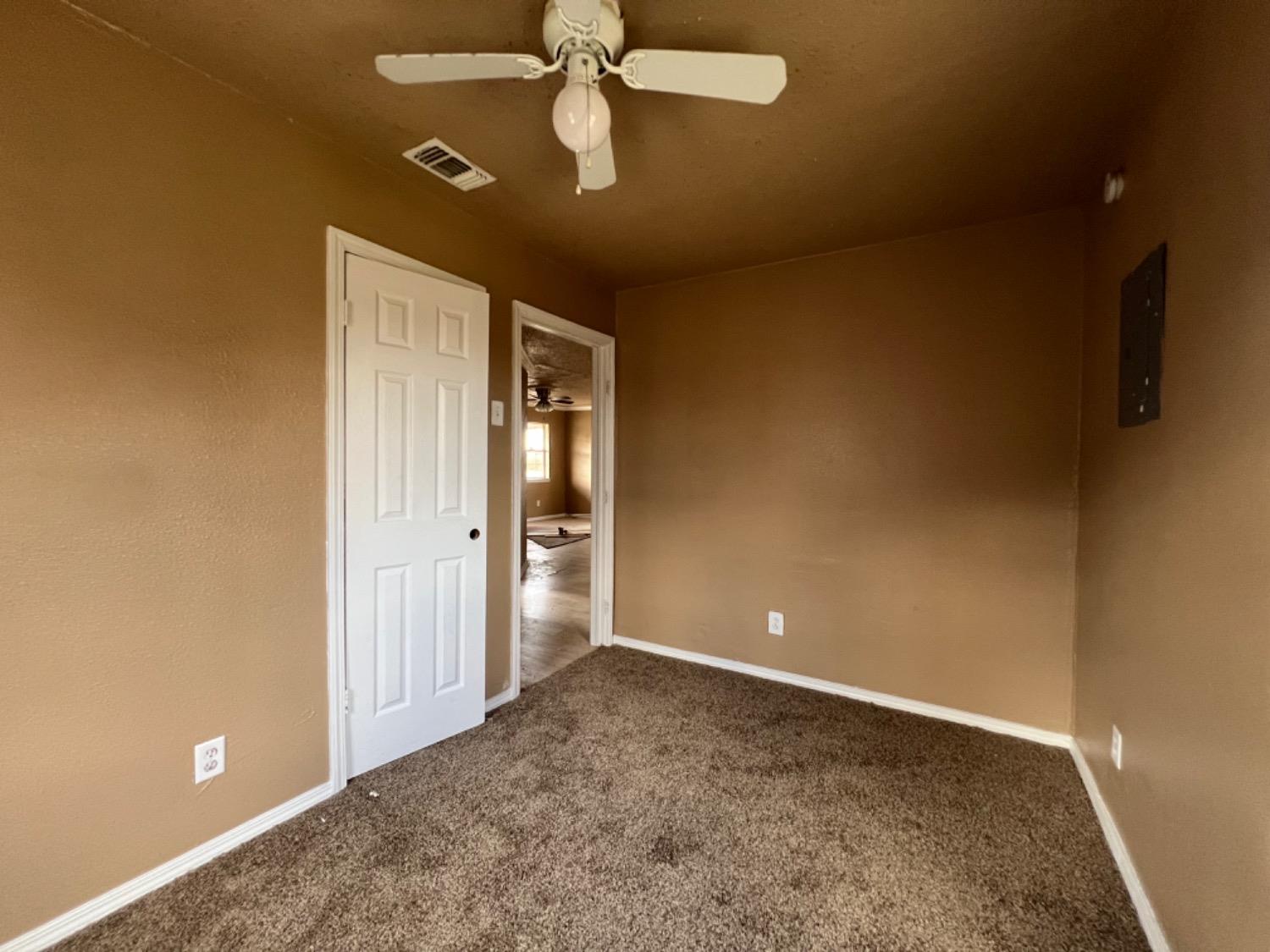 Lubbock, Texas 79403, United States, 2 Bedrooms Bedrooms, ,1 BathroomBathrooms,Residential,Active,36401