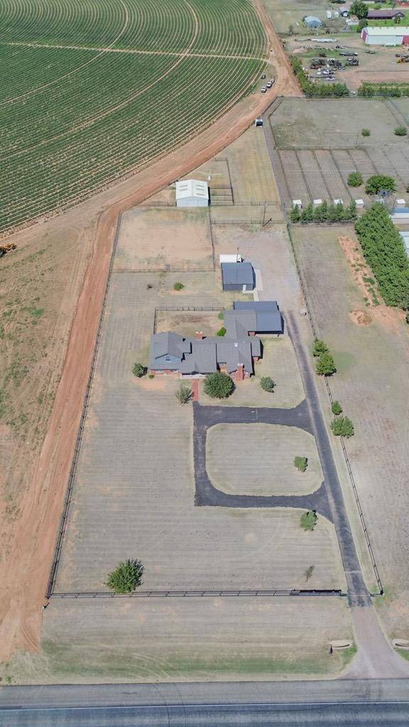 1670 W US Highway 70