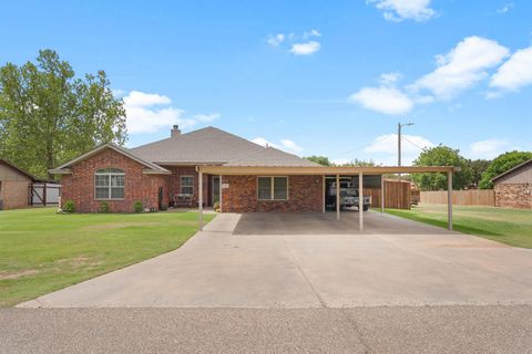 Photo of 3413 107th Street, Lubbock, TX 79423 (MLS # 202607110)