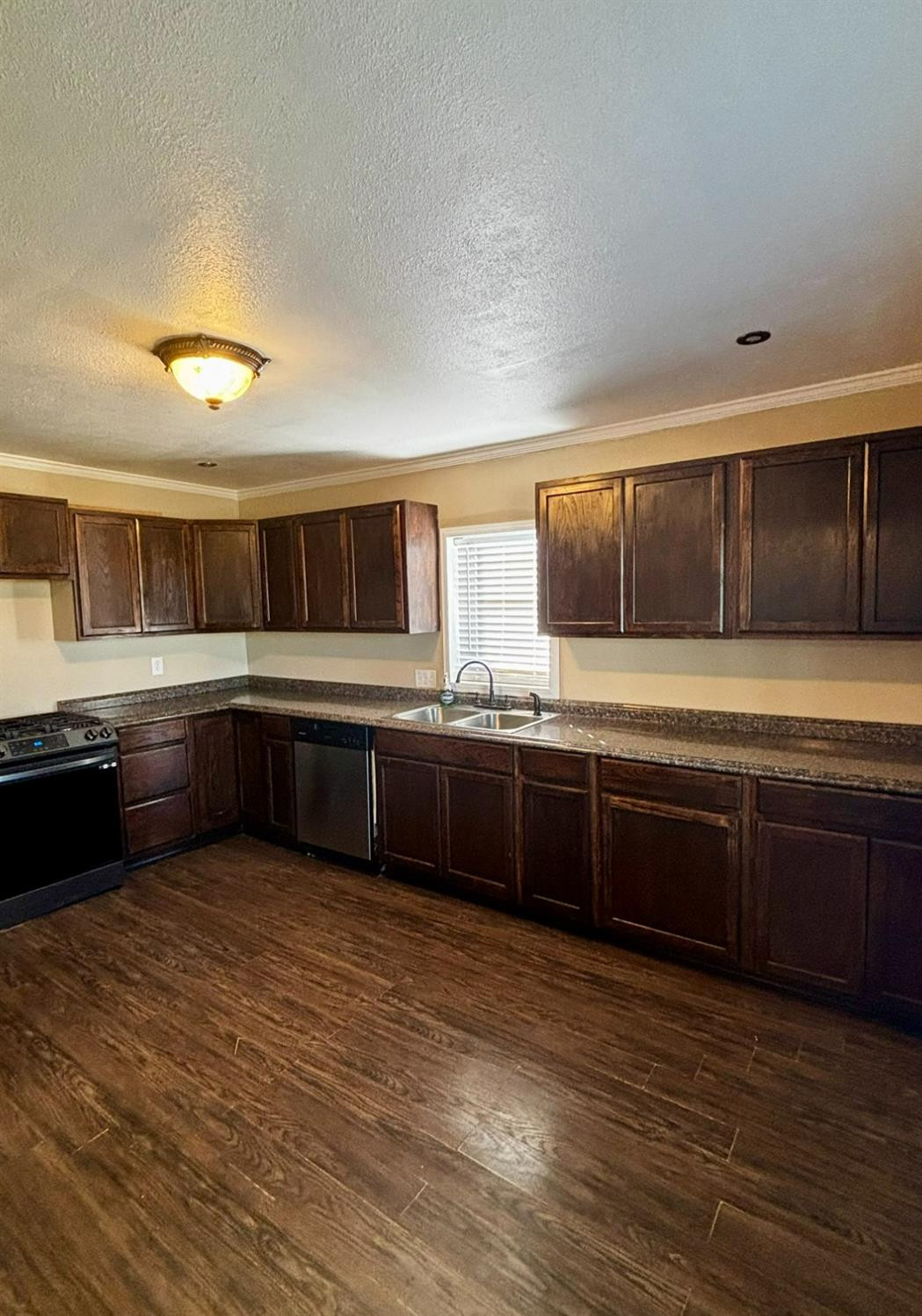 1012 Old Lamesa Road, Brownfield, TX, 79316 3 1012 Old Lamesa Road